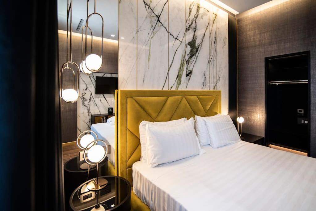 Luxury Rhome Via Della Croce * Rome