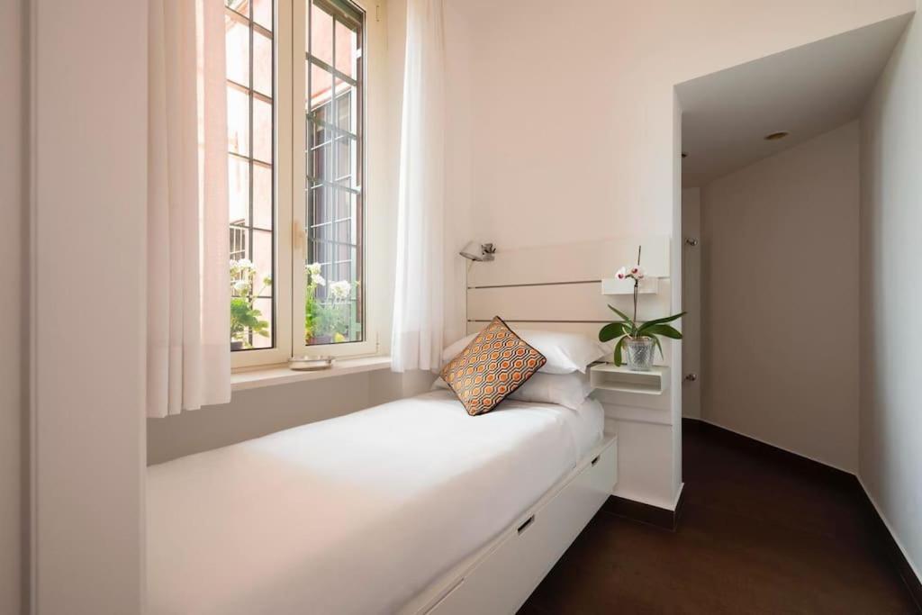 Exclusive Aventino Luxury Apartment Rome