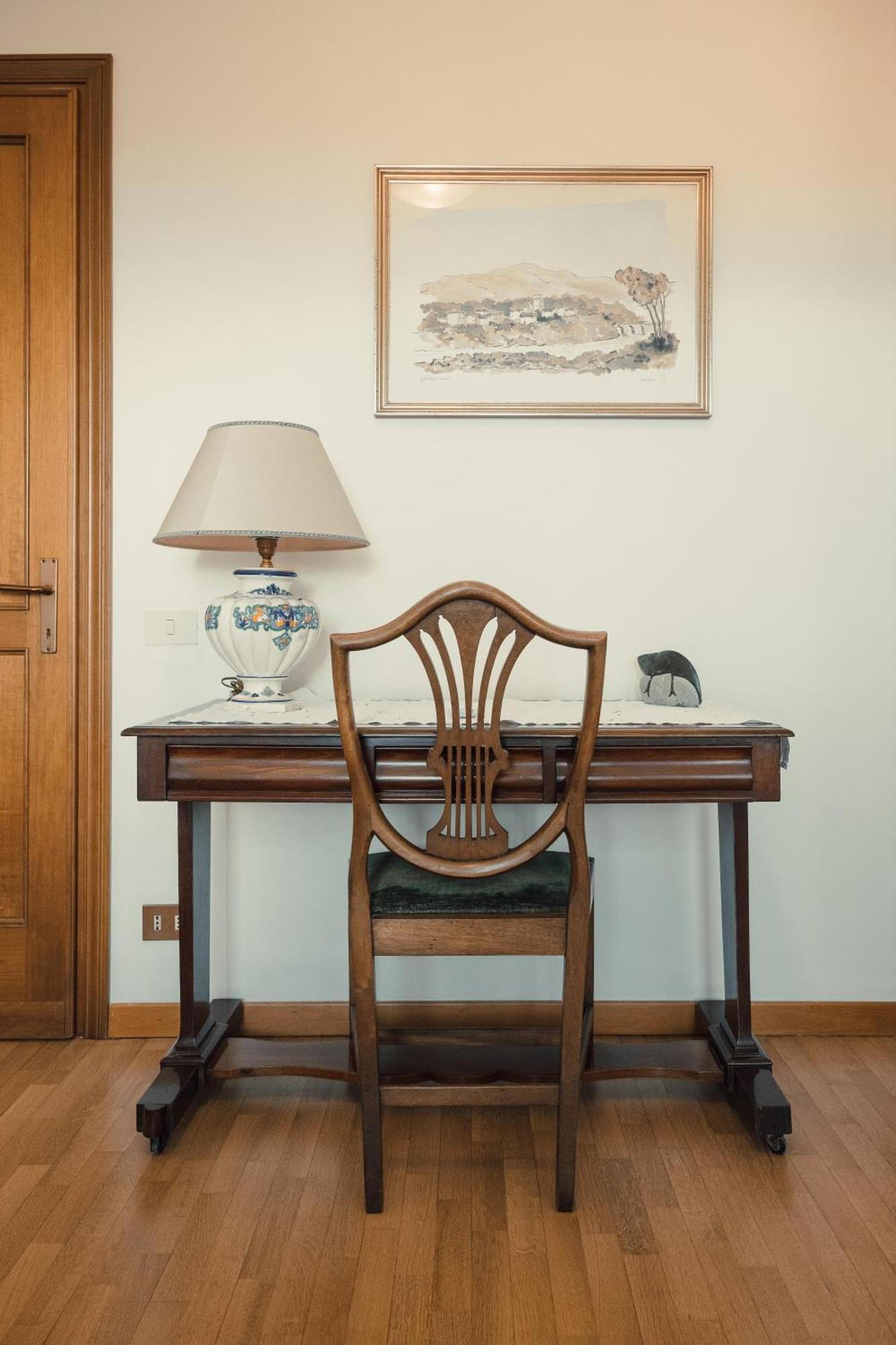 The Spacious With 3 Bedrooms And Private Parking Apartment Rome