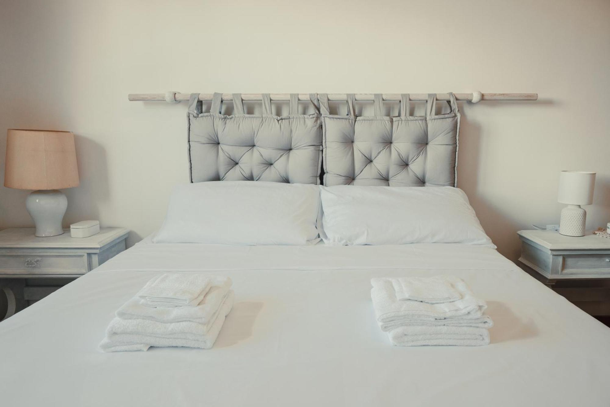 The Spacious With 3 Bedrooms And Private Parking Rome