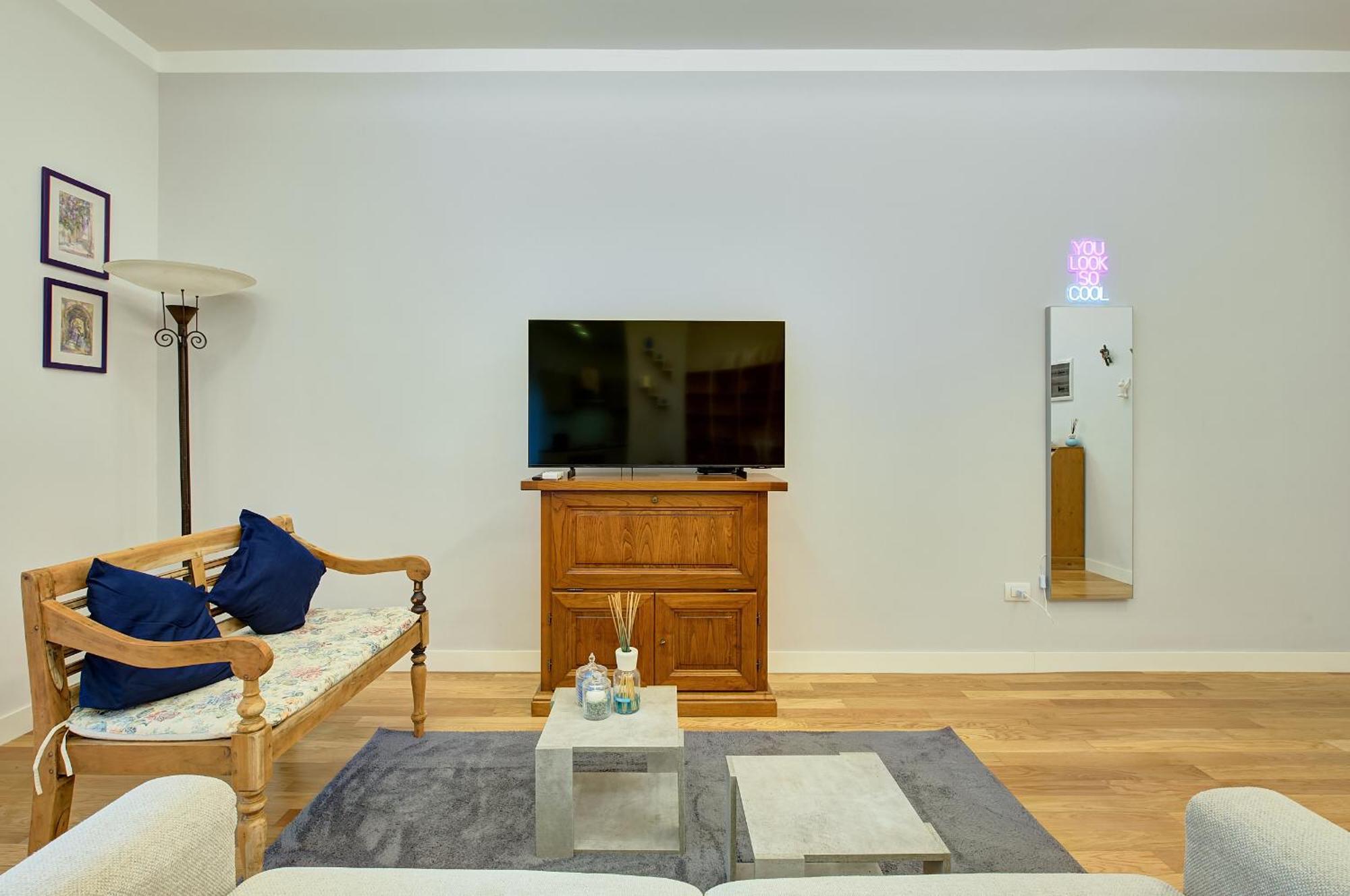 Private Lux Domus - Trastevere Apartment Rome
