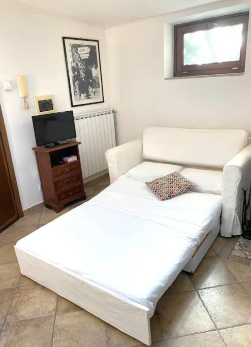 Appartement Casetta Indipendente Con Cortile E Parcheggio