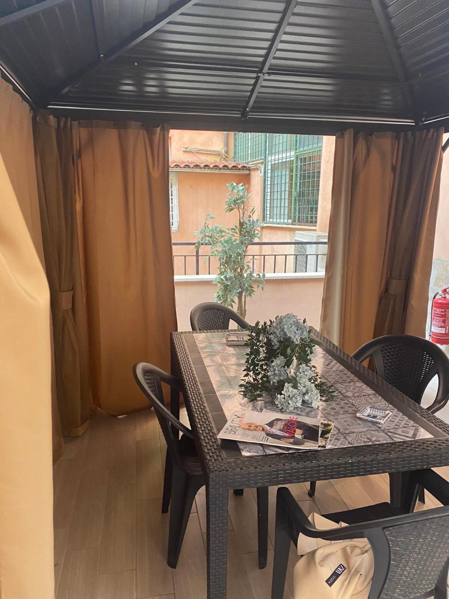 Condotti Appartamento Roma