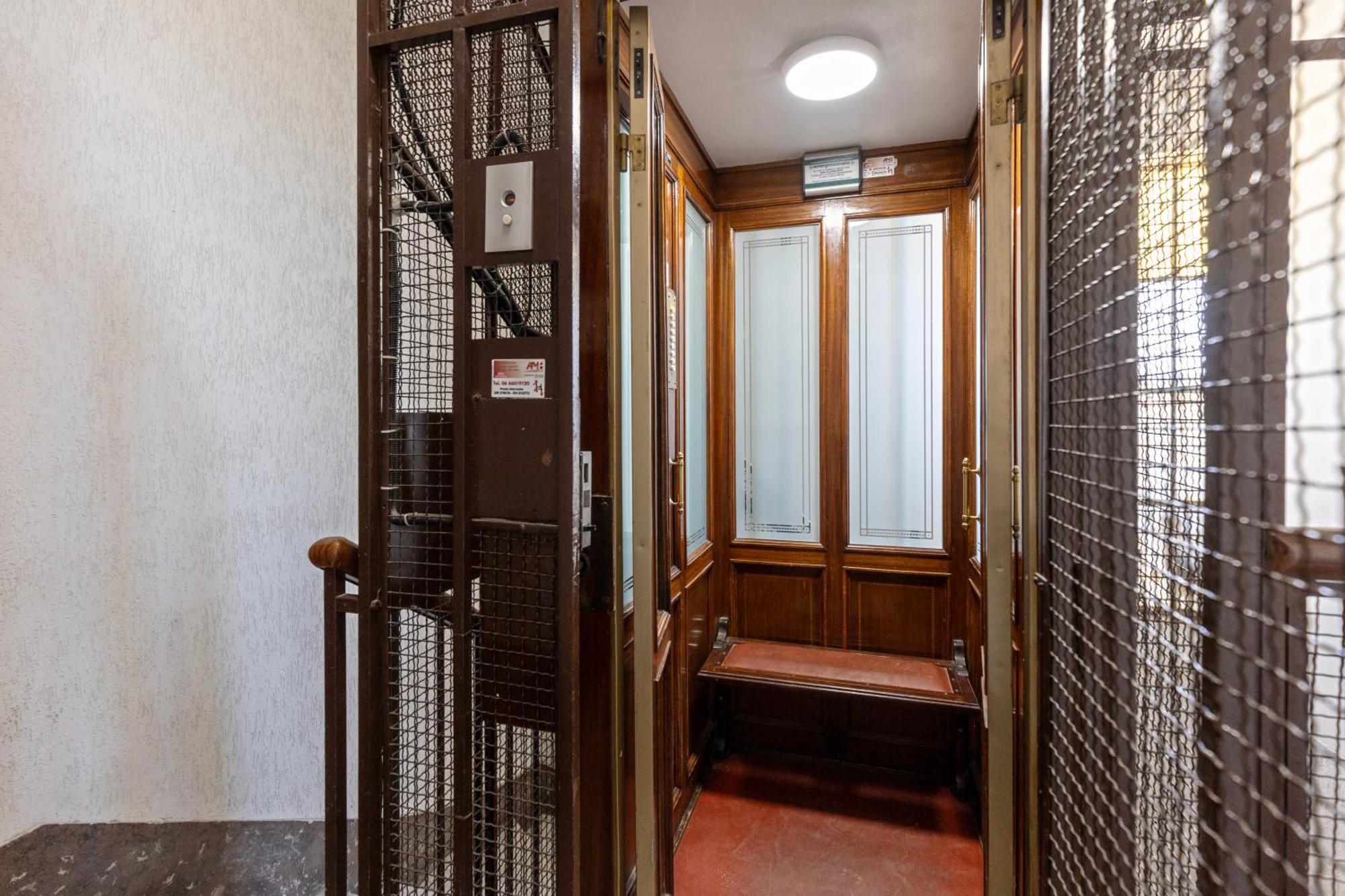 Trastevere In Apartment *