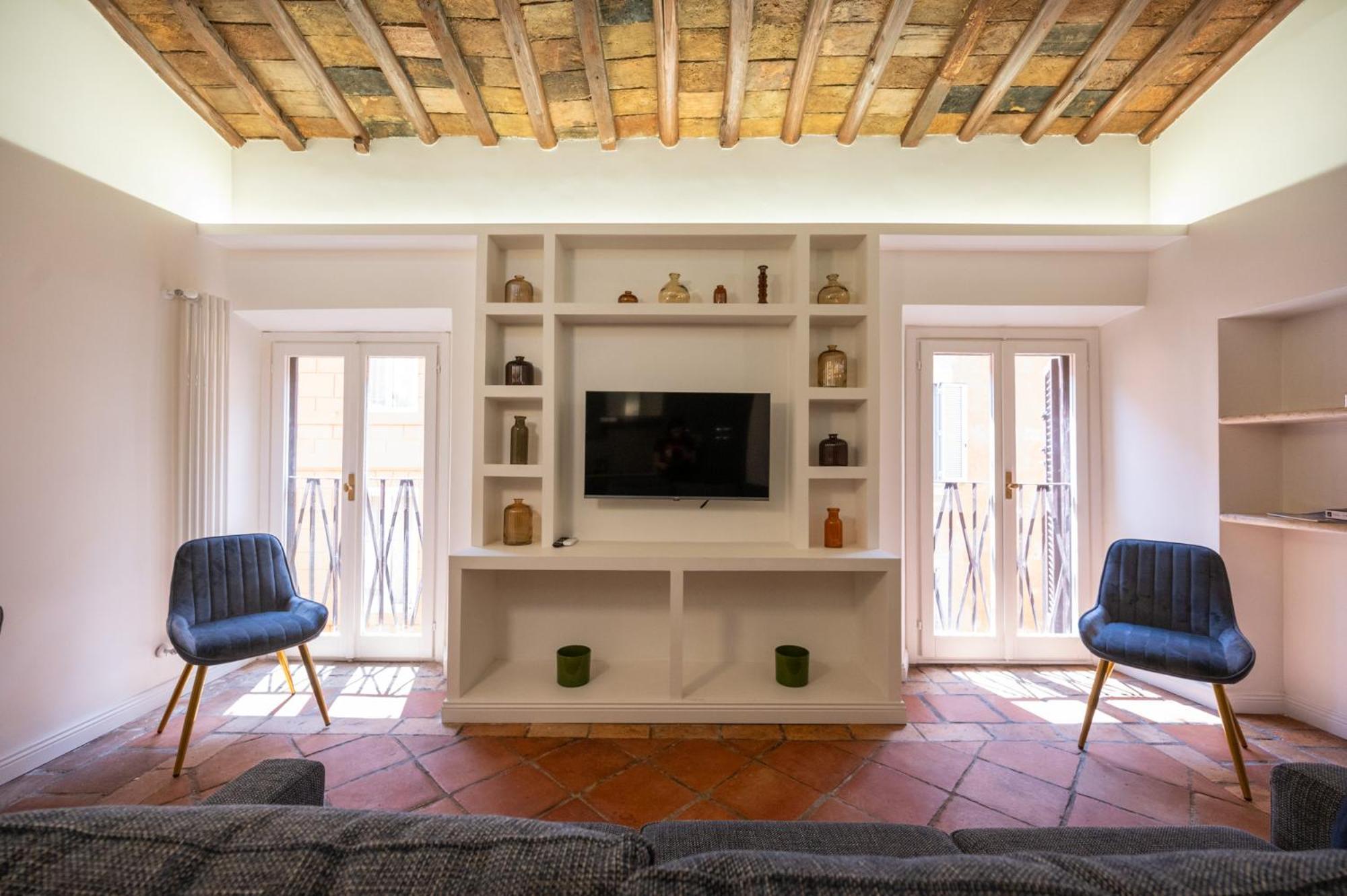 Apartment Domus Laurina - Maison D'art Collection *