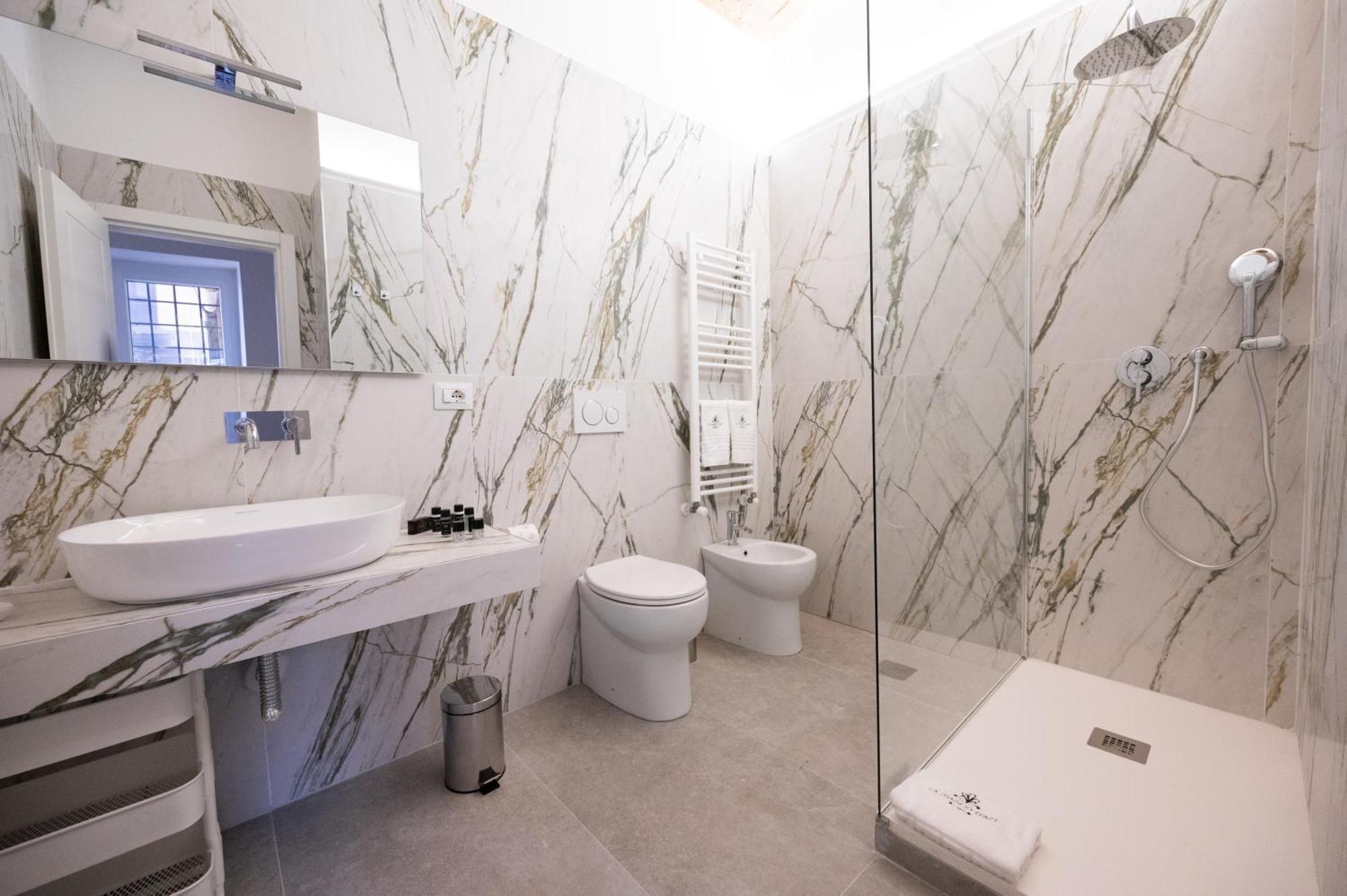 Domus Laurina - Maison D'art Collection Roma
