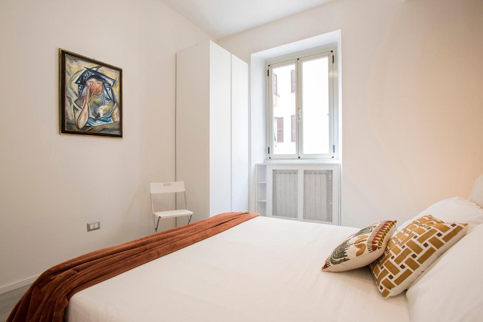 Domus White Rome