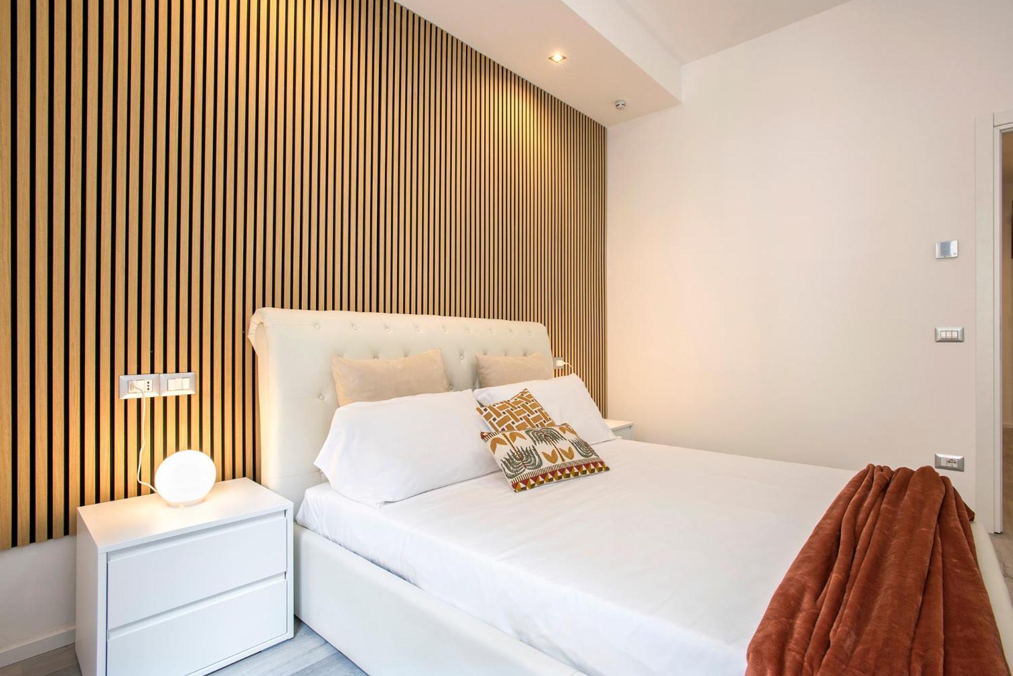 Apartment Domus White