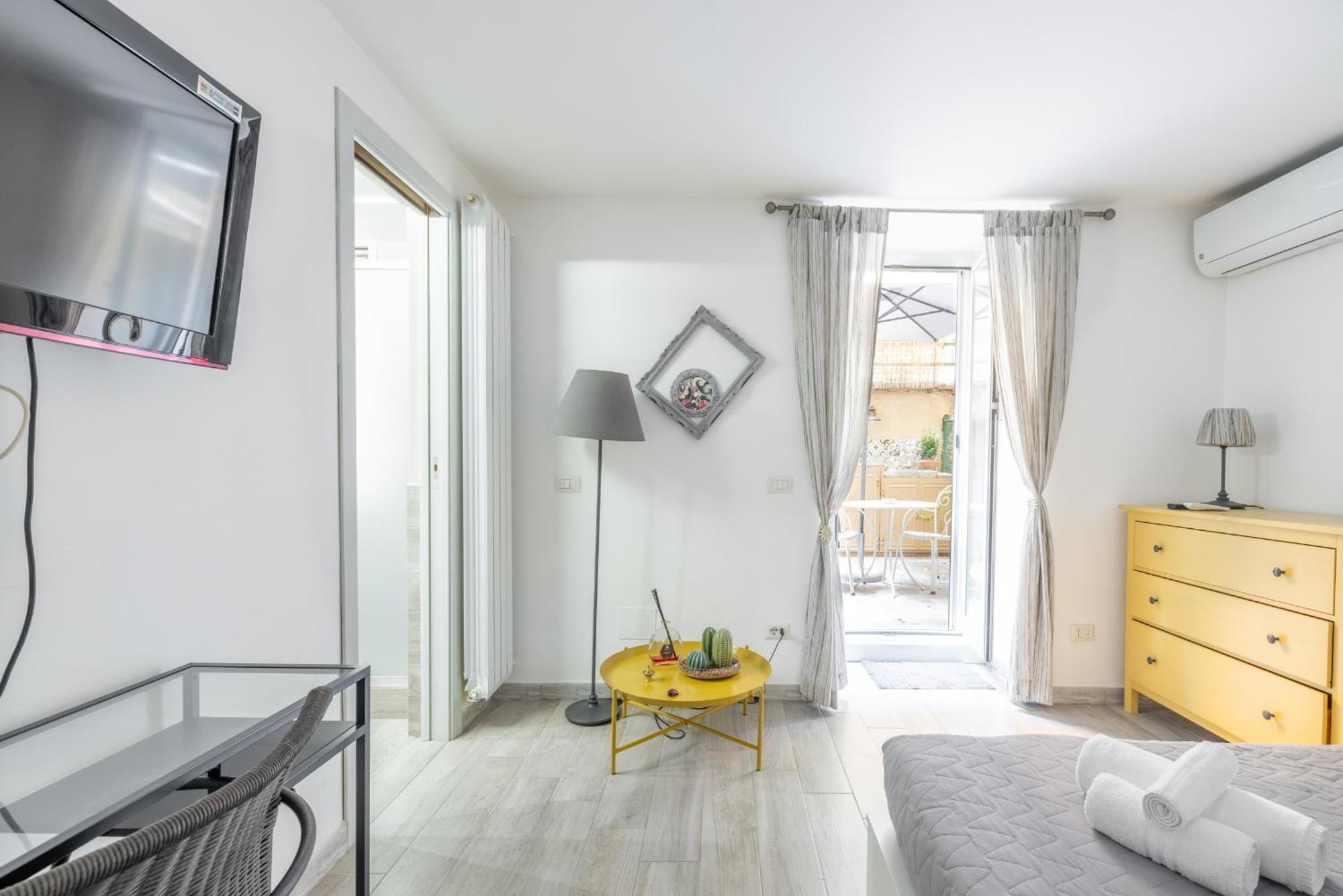 Appartement Lovely In Monteverde - With Private Garden