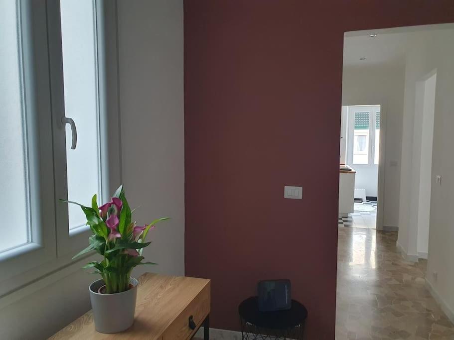 Apartment Casakico Elegante 2-bdr Metro 10 Min Colosseo