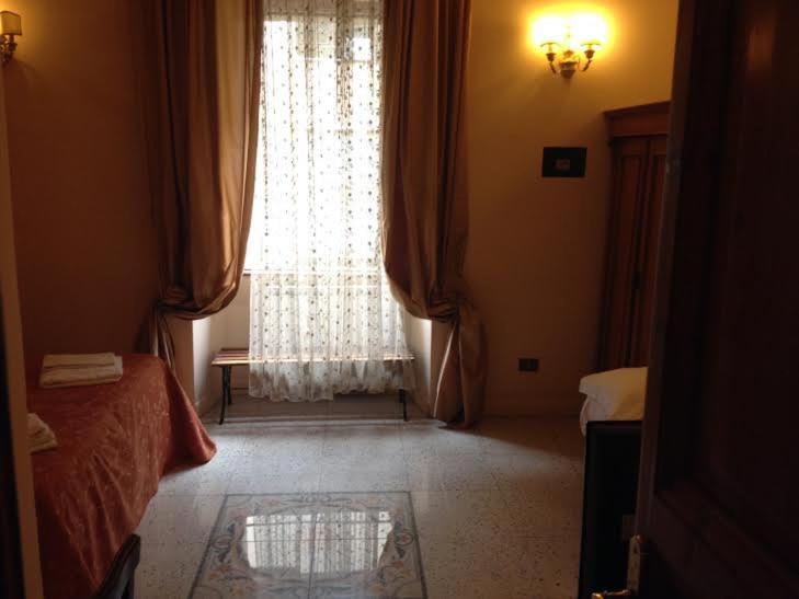 Maison De Marta Guest house