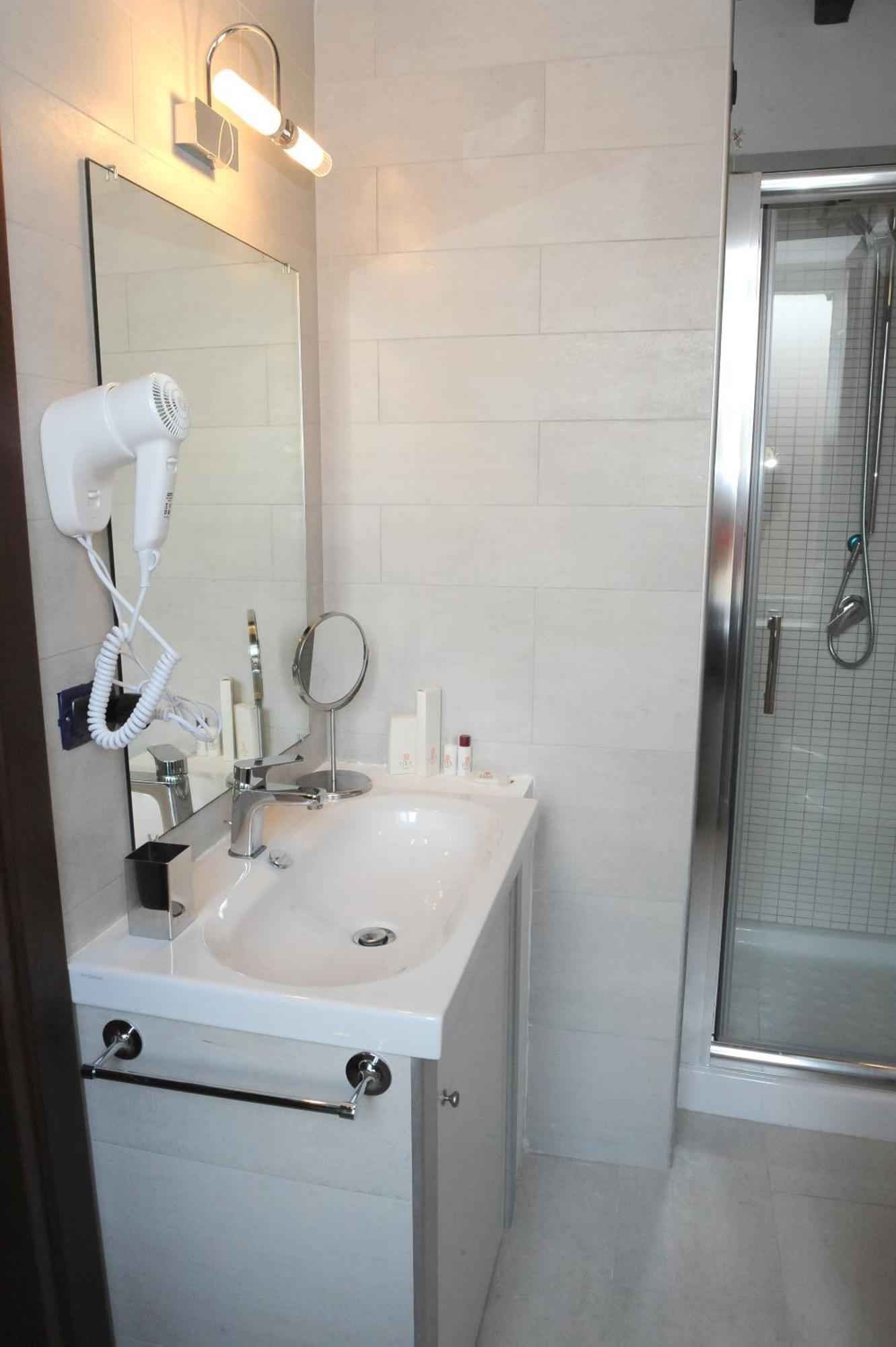 Flowers Apartments Guest house 2*
