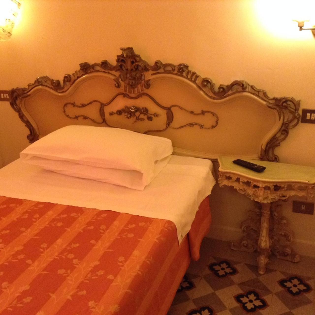 Maison De Marta Guest house Rome