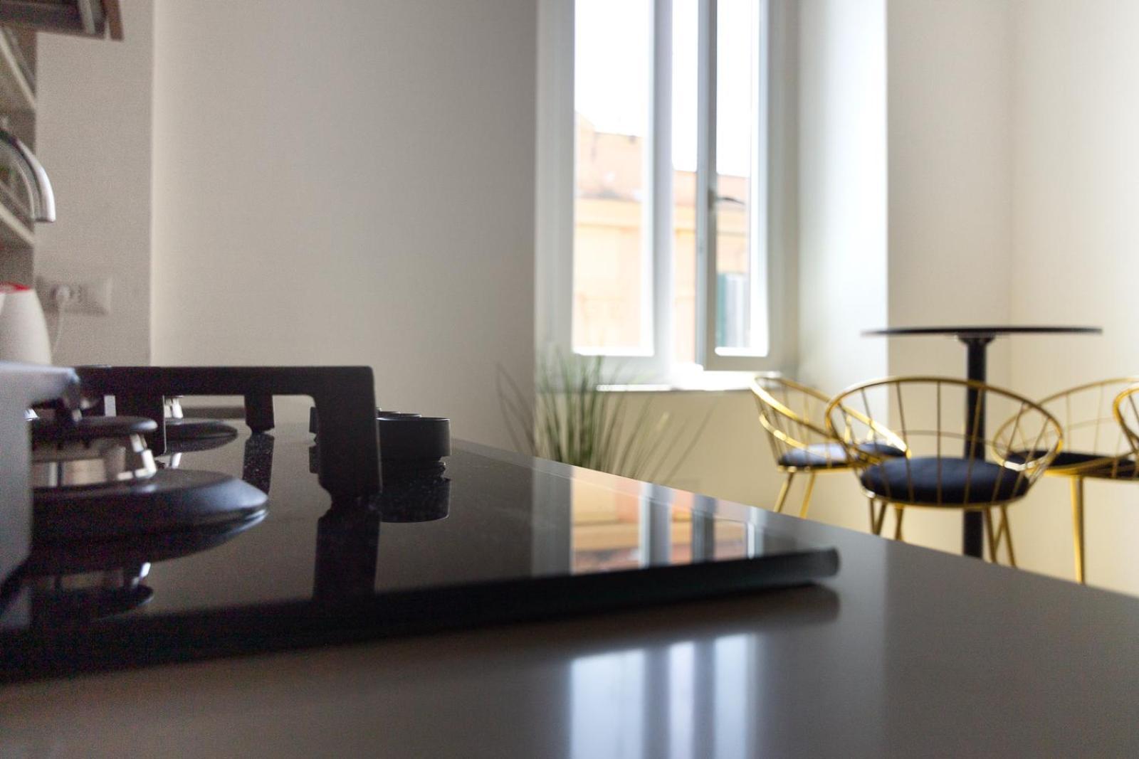 Ares Luxury * Roma