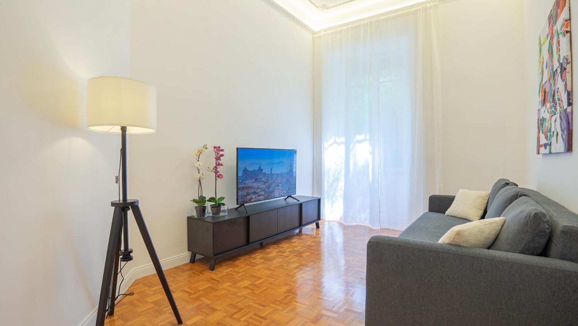 Domus San Giovanni Elegant Apartment *