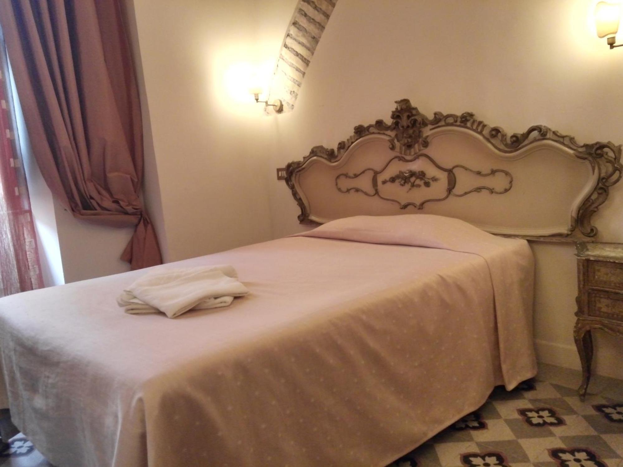 Guest house Marta 2*