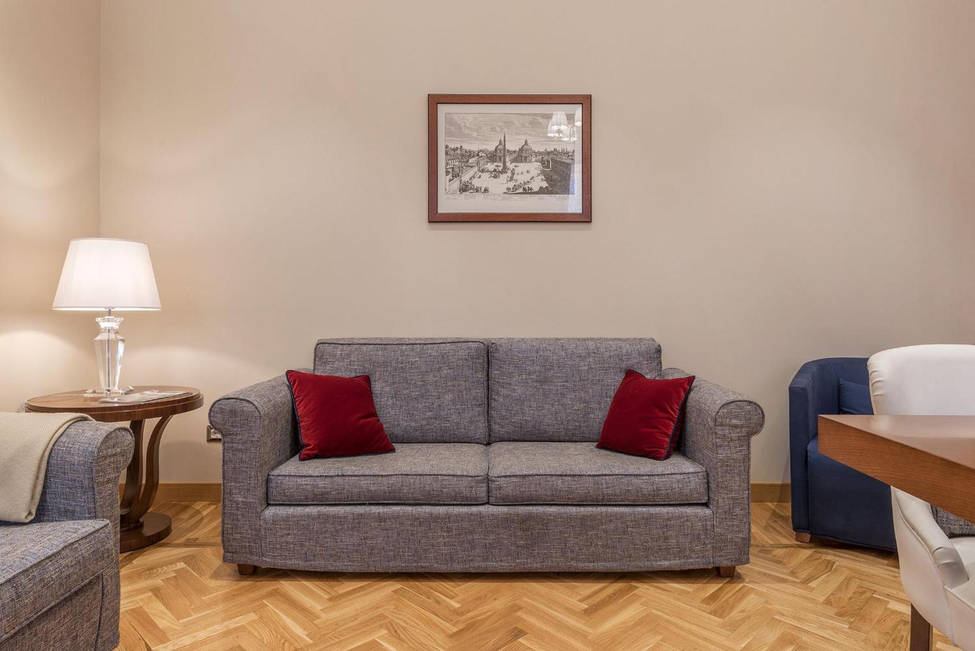 Apartment 900 *