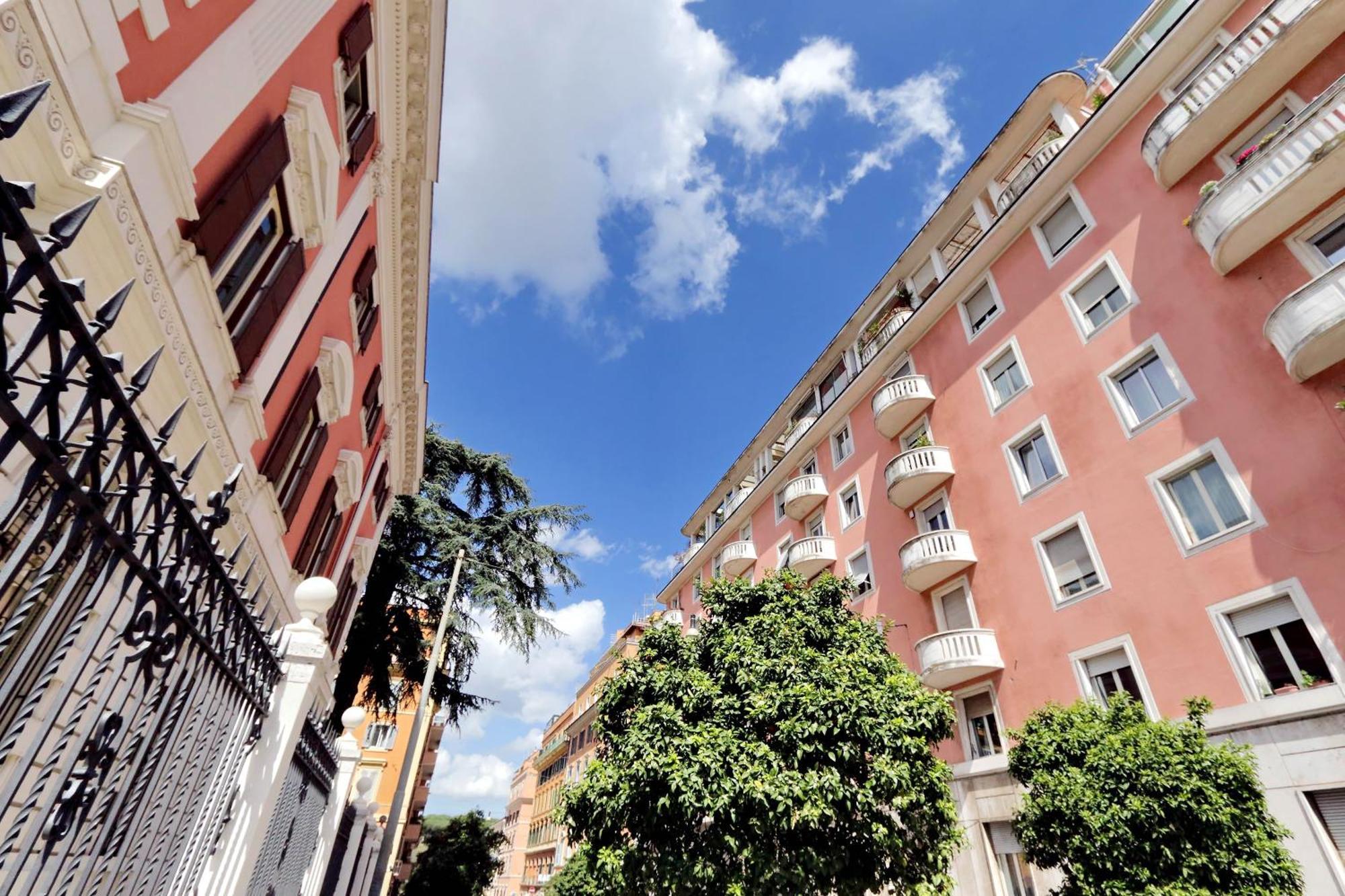 Bellezza Al Colosseo - & Apts Rome