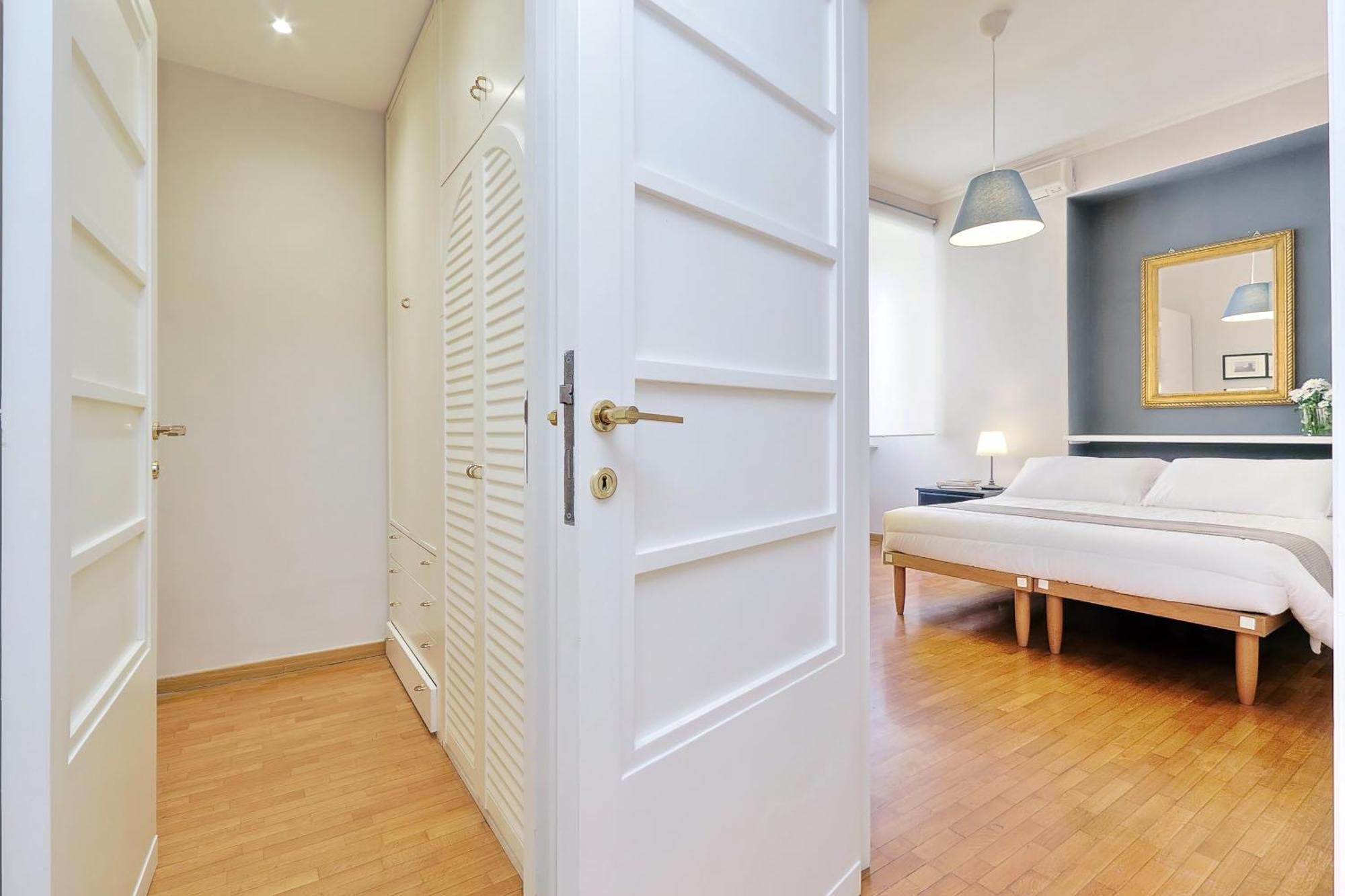 Bellezza Al Colosseo - & Apts 3*