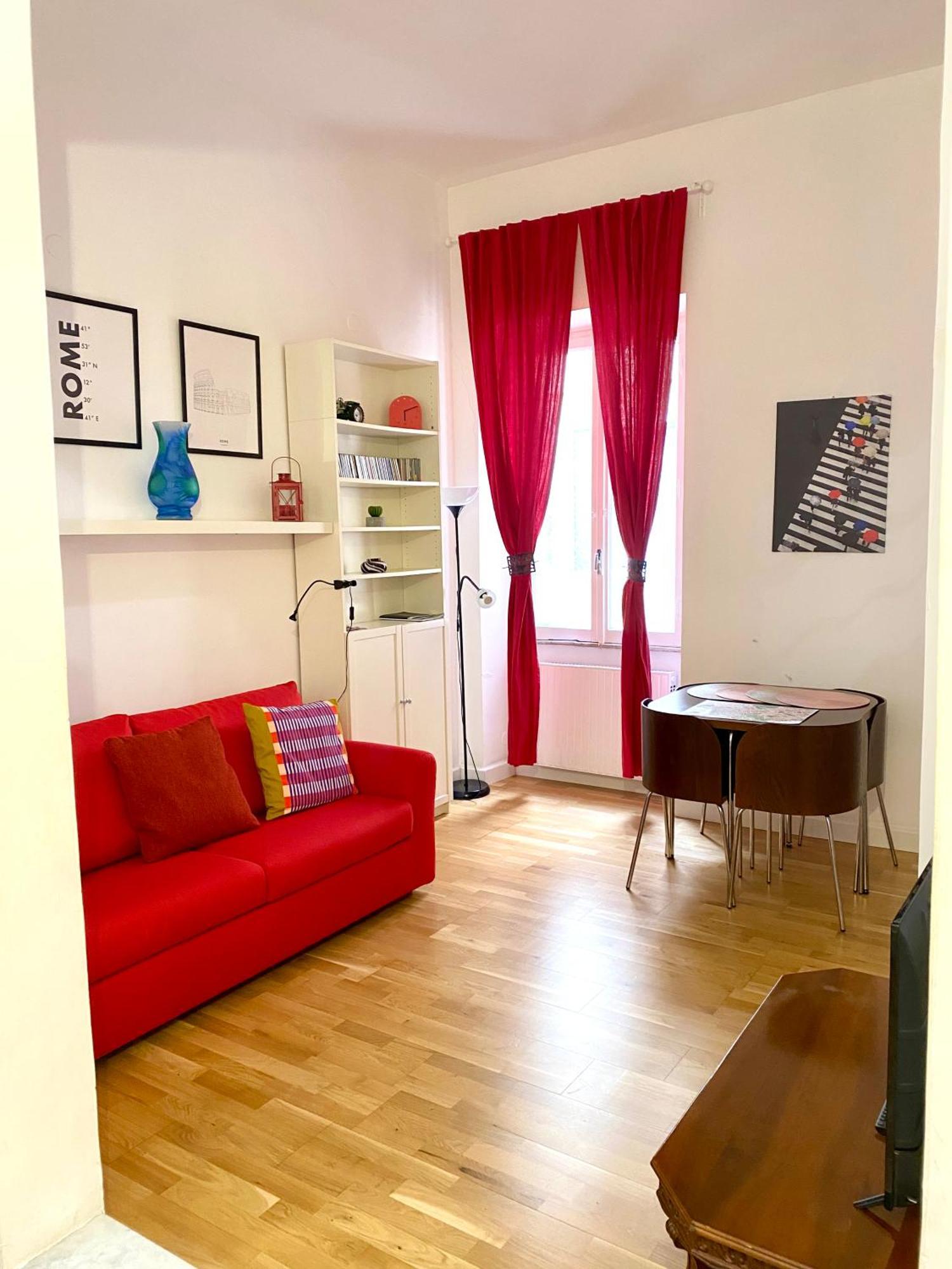 La Casa Di Romolo Apartment *