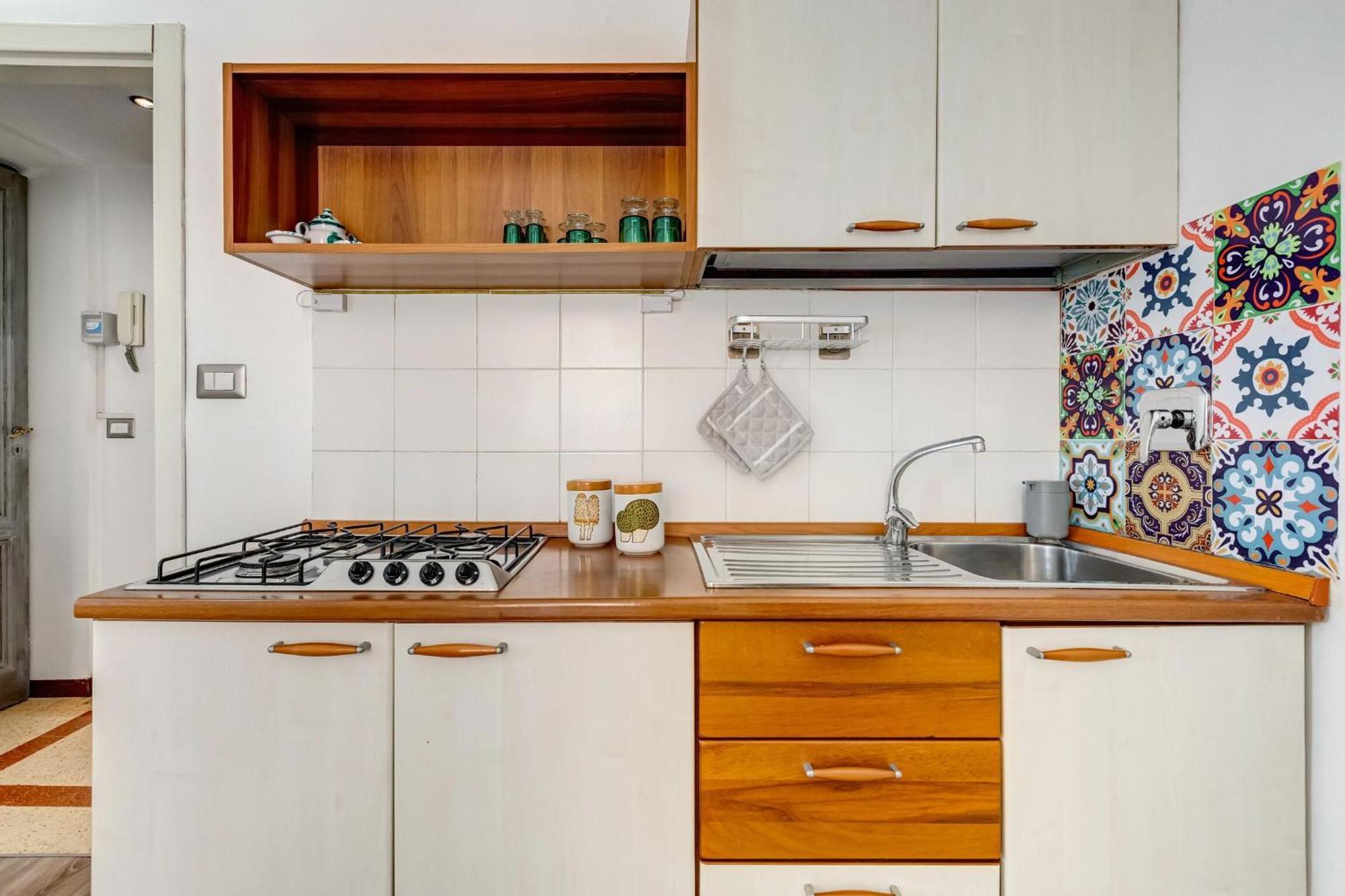 Apartment Charming With Panoramic View In The Heart Of