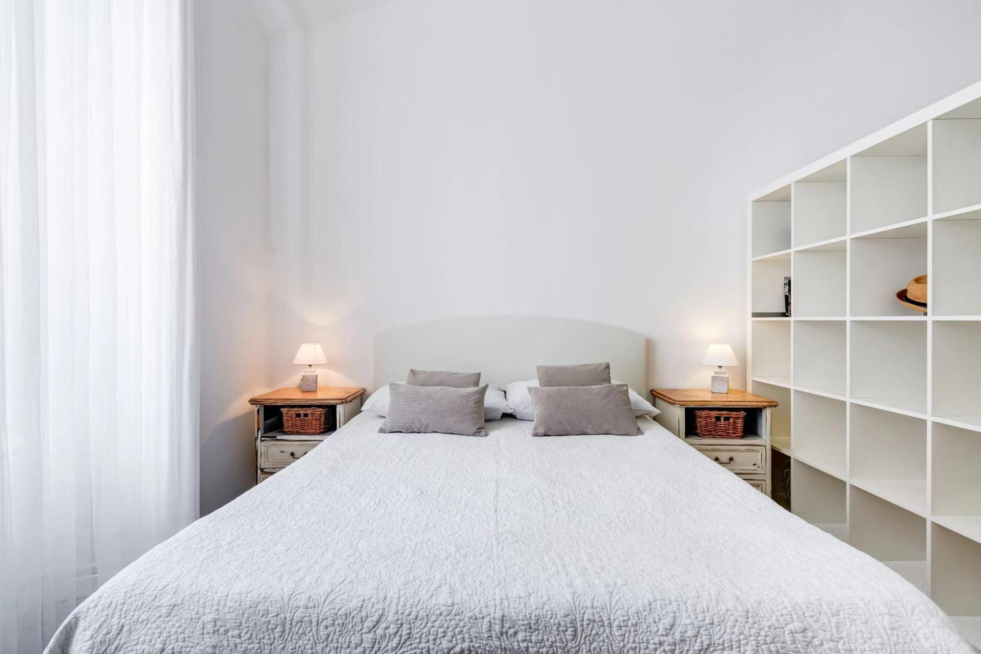 Charming With Panoramic View In The Heart Of Apartment