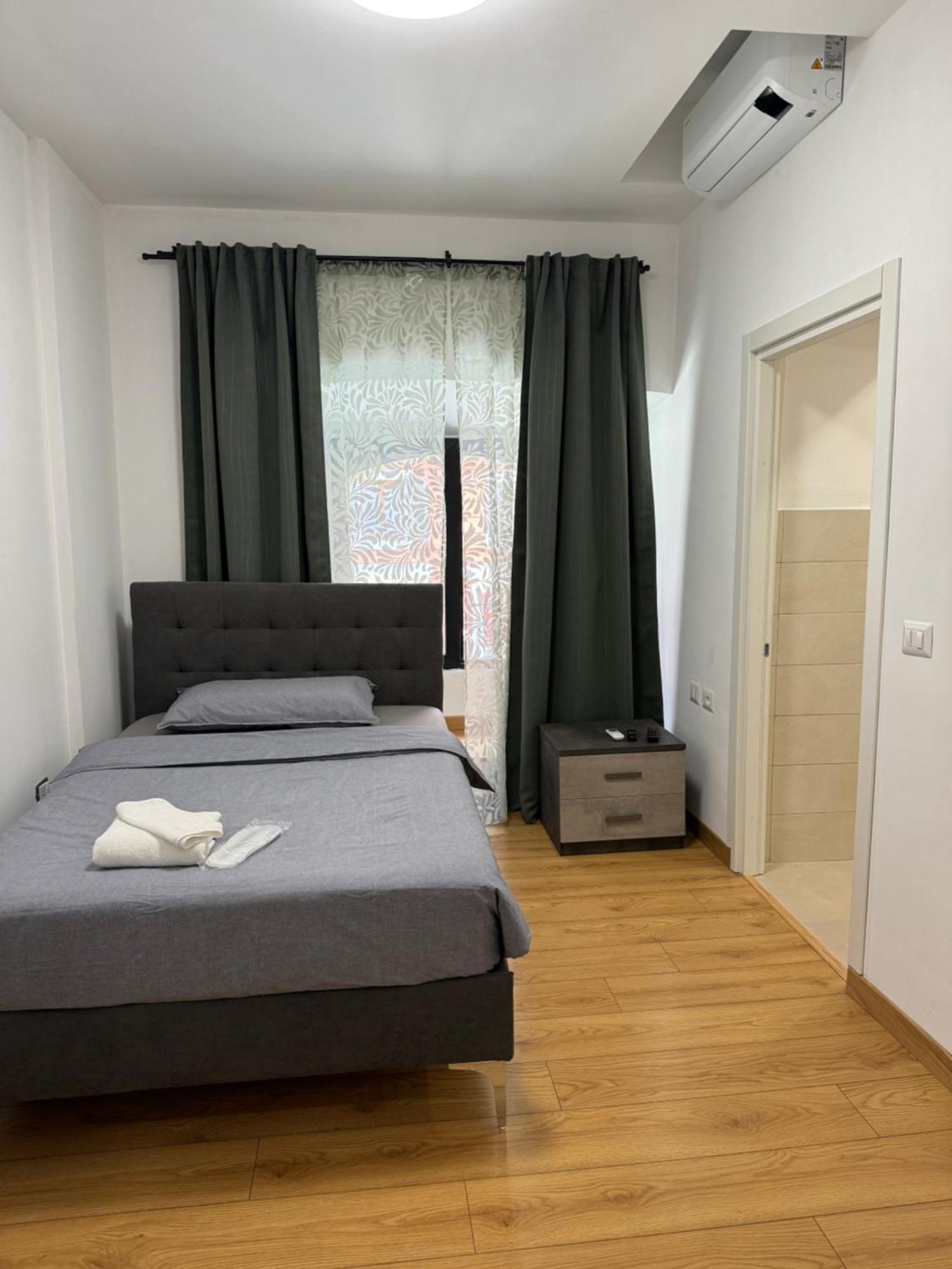 Sweet House Via Dei Gracchi Apartment