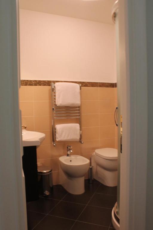 Guest house Domus Real Cardello 2*
