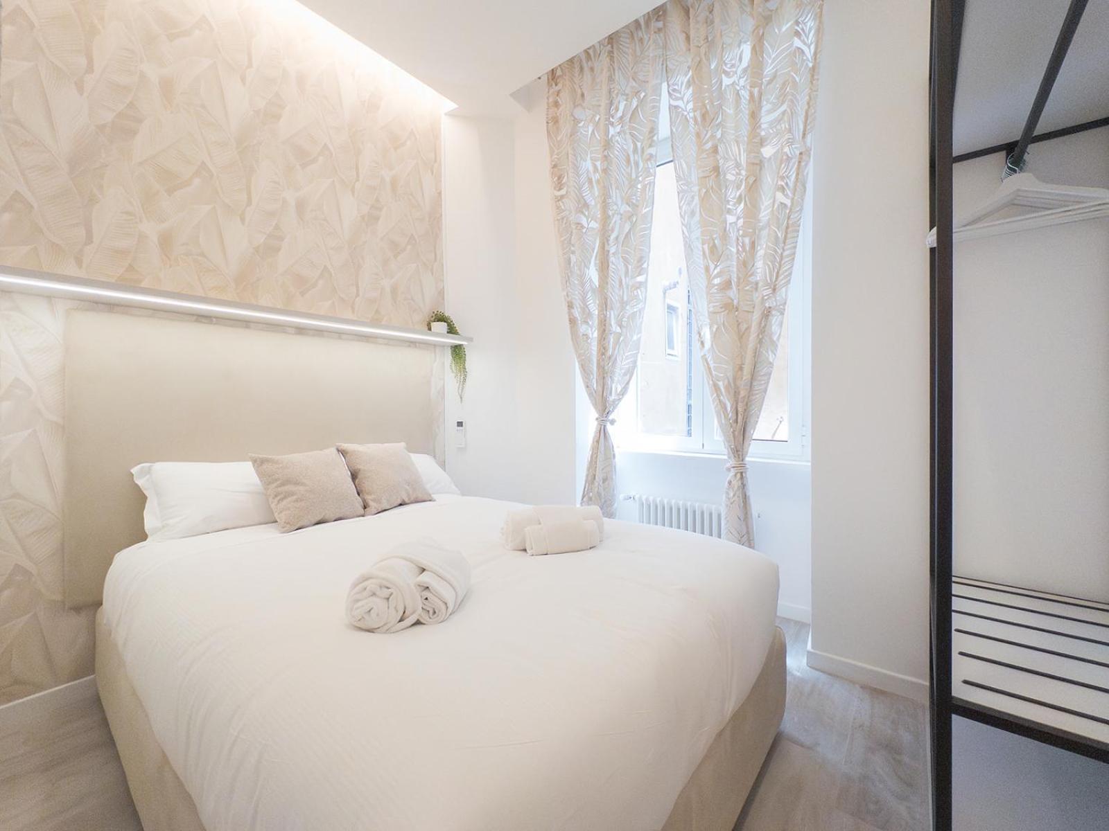 Guest house White Ottaviano Rome