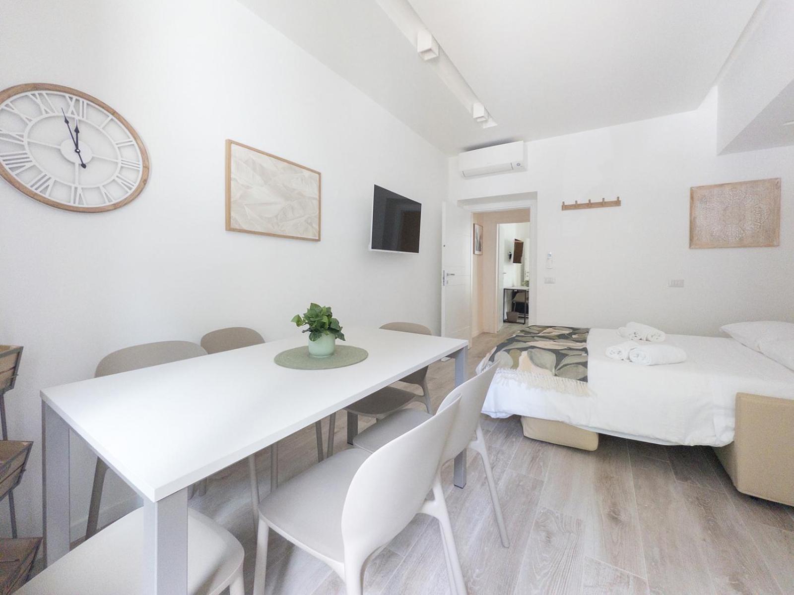 White Ottaviano Guest house Rome