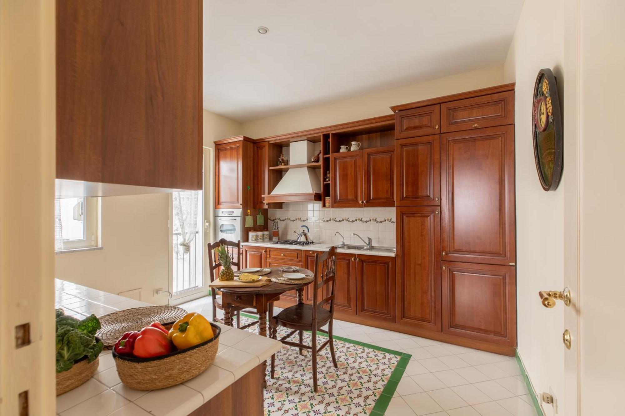 Apartment Iflat Classic Style In The Center Of