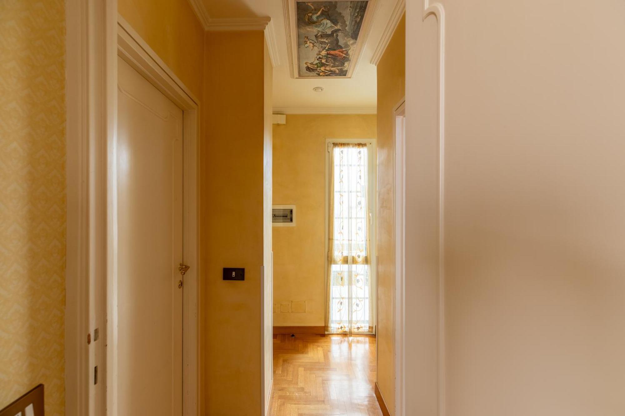 Iflat Classic Style In The Center Of Rome