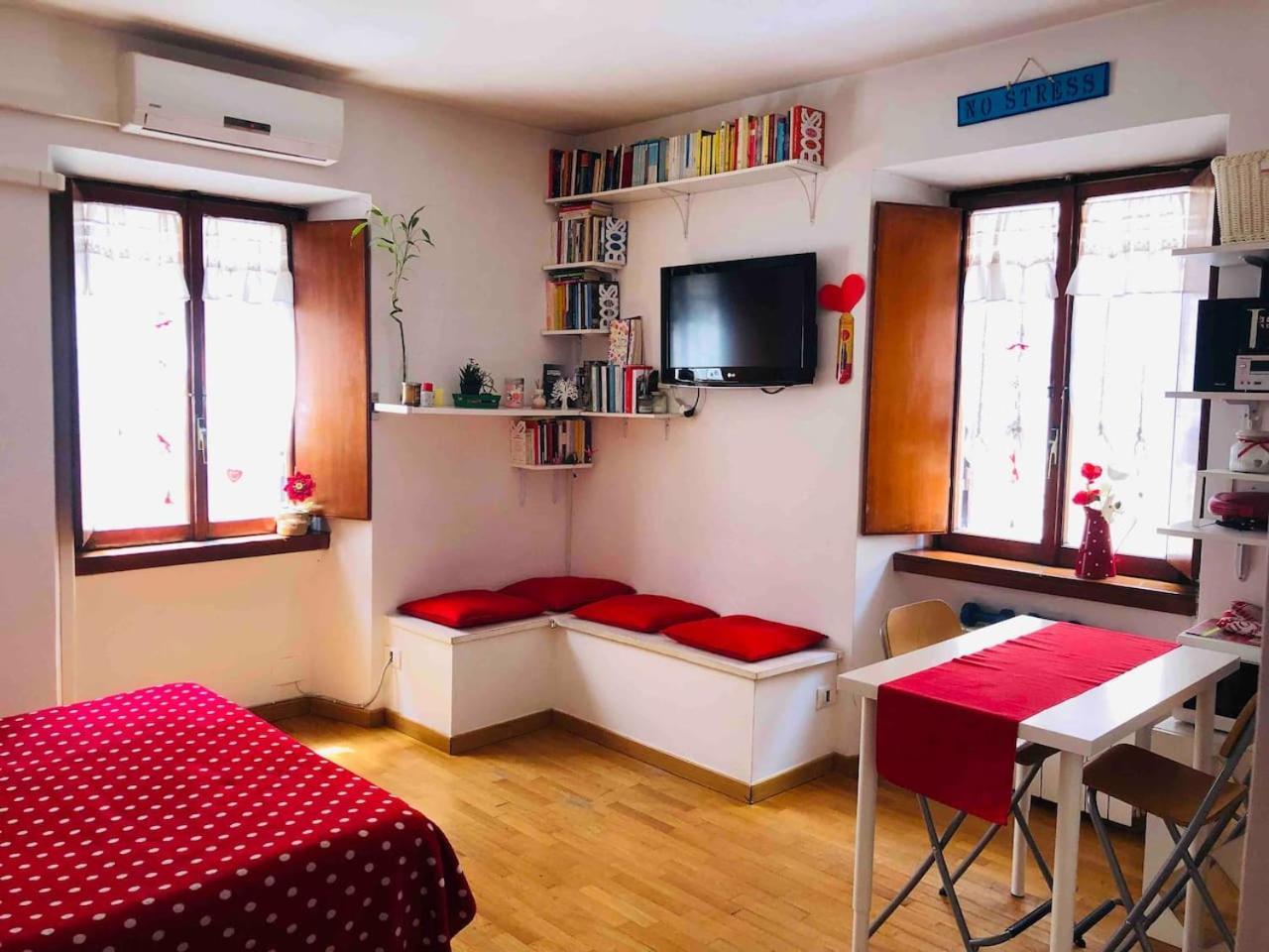 Lovely Near Colosseum Appartement