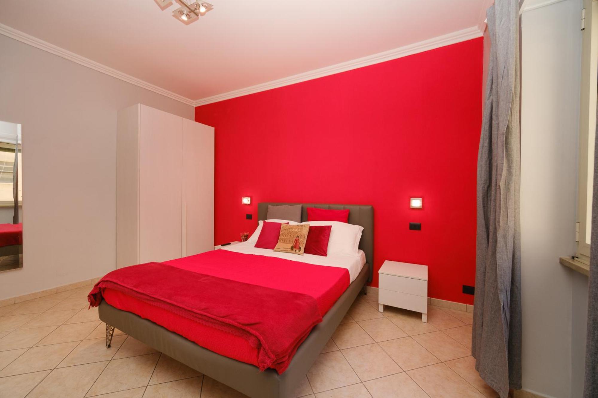 Midnight In Vatican Bed & Breakfast *