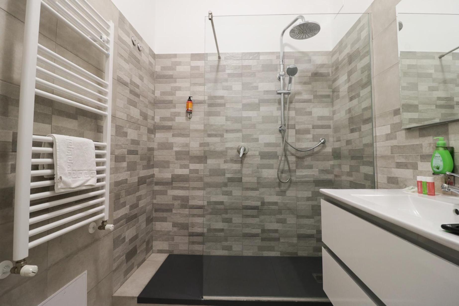Appartement Virtus Prestige - & *