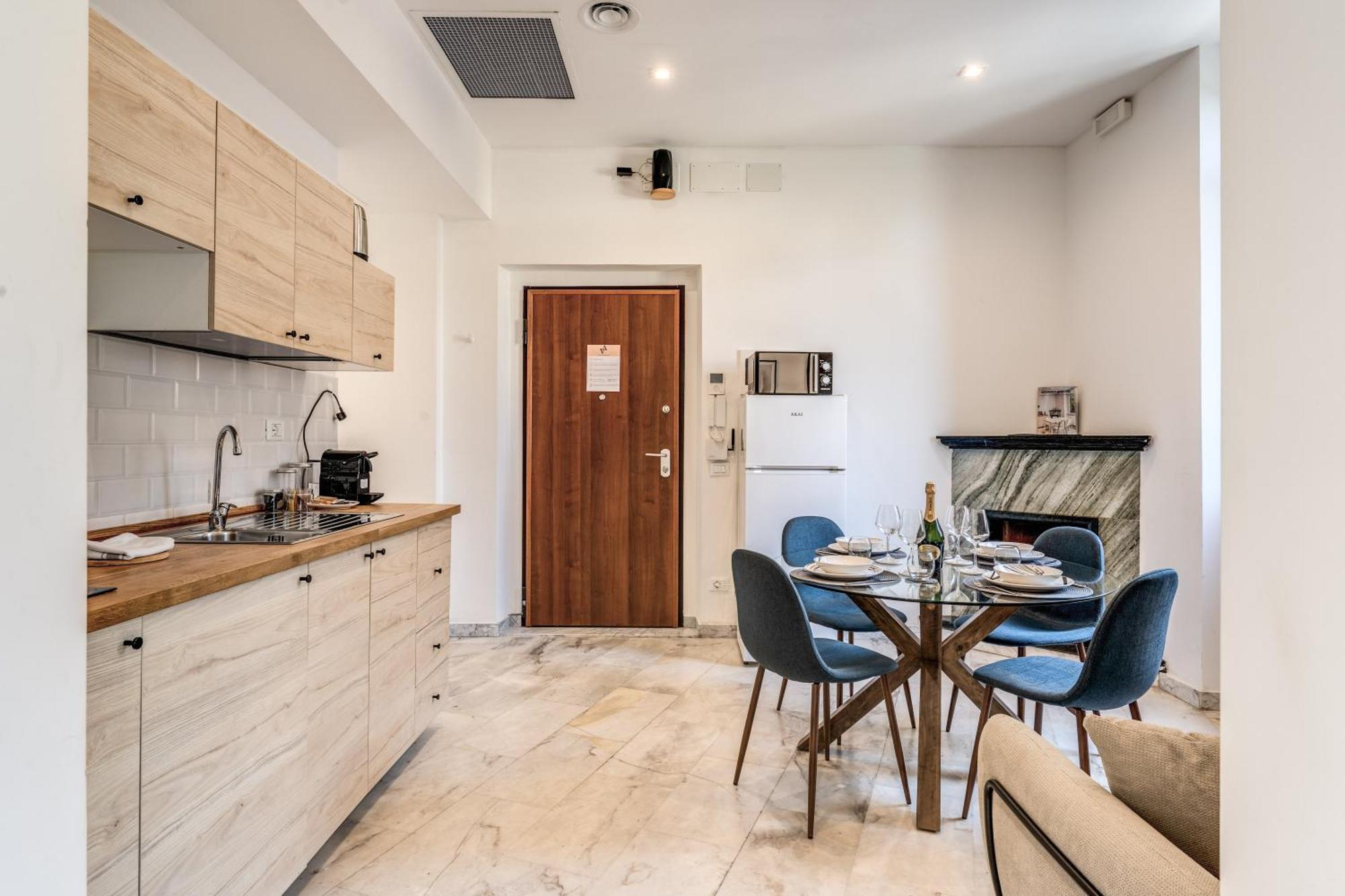 Apartment V E N E R E Rome