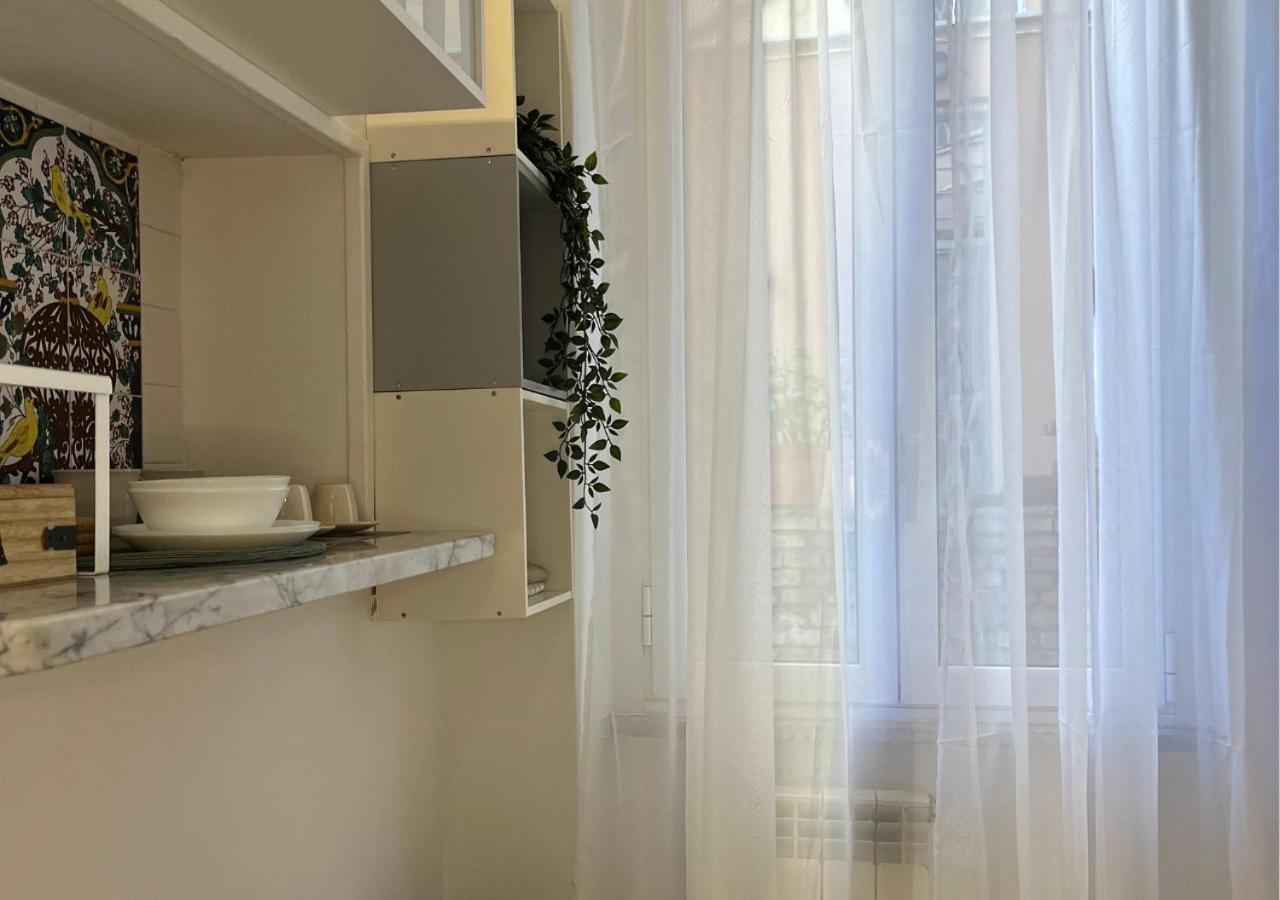 Juliet's Place Roma