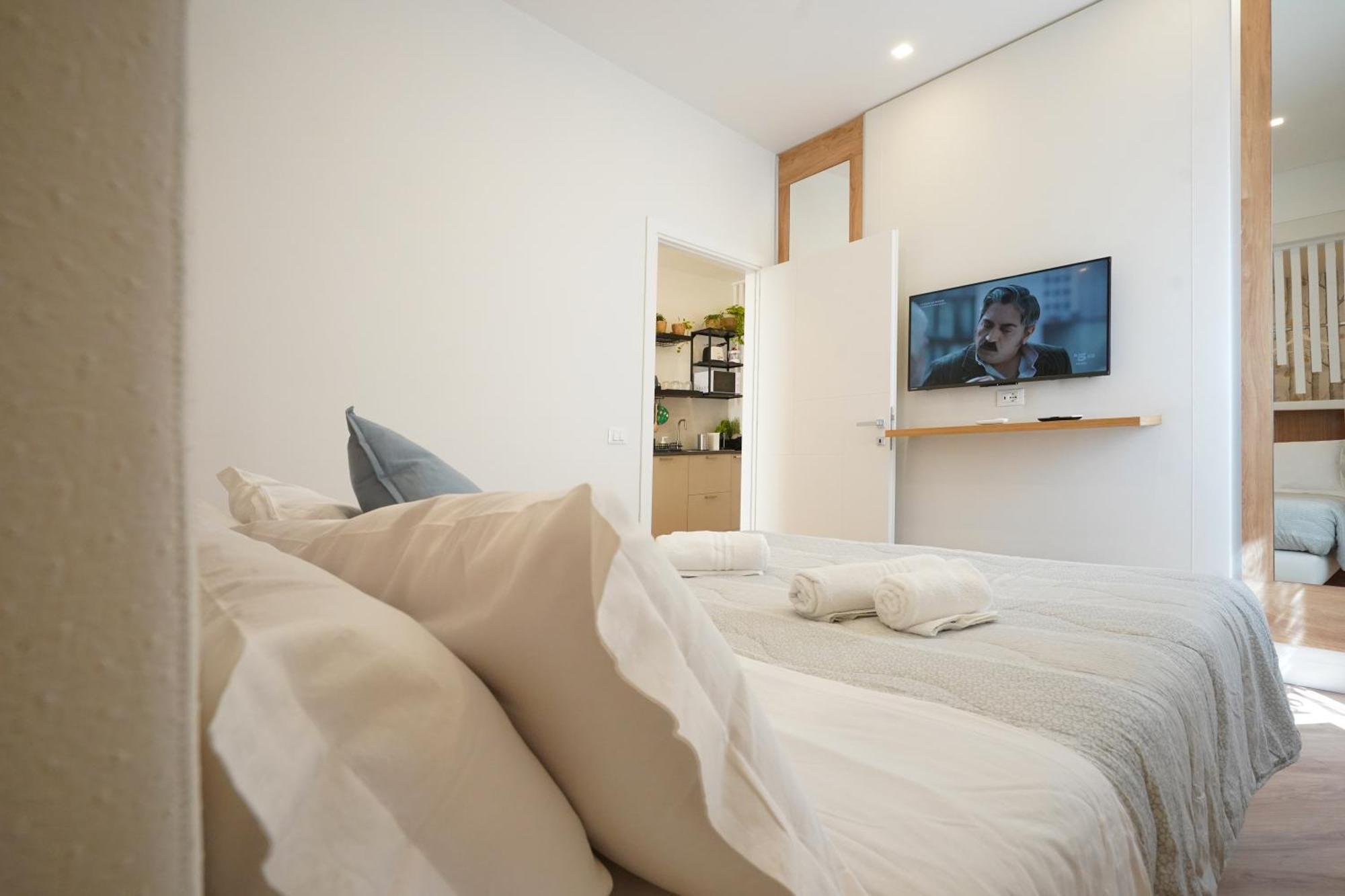 Peaceful 2 Bedrooms With Patio, Near Metro A Appartement *