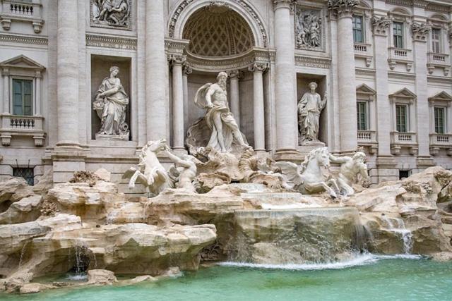 Fontana Di Trevi Casa Con Terrazzo Apartment Rome