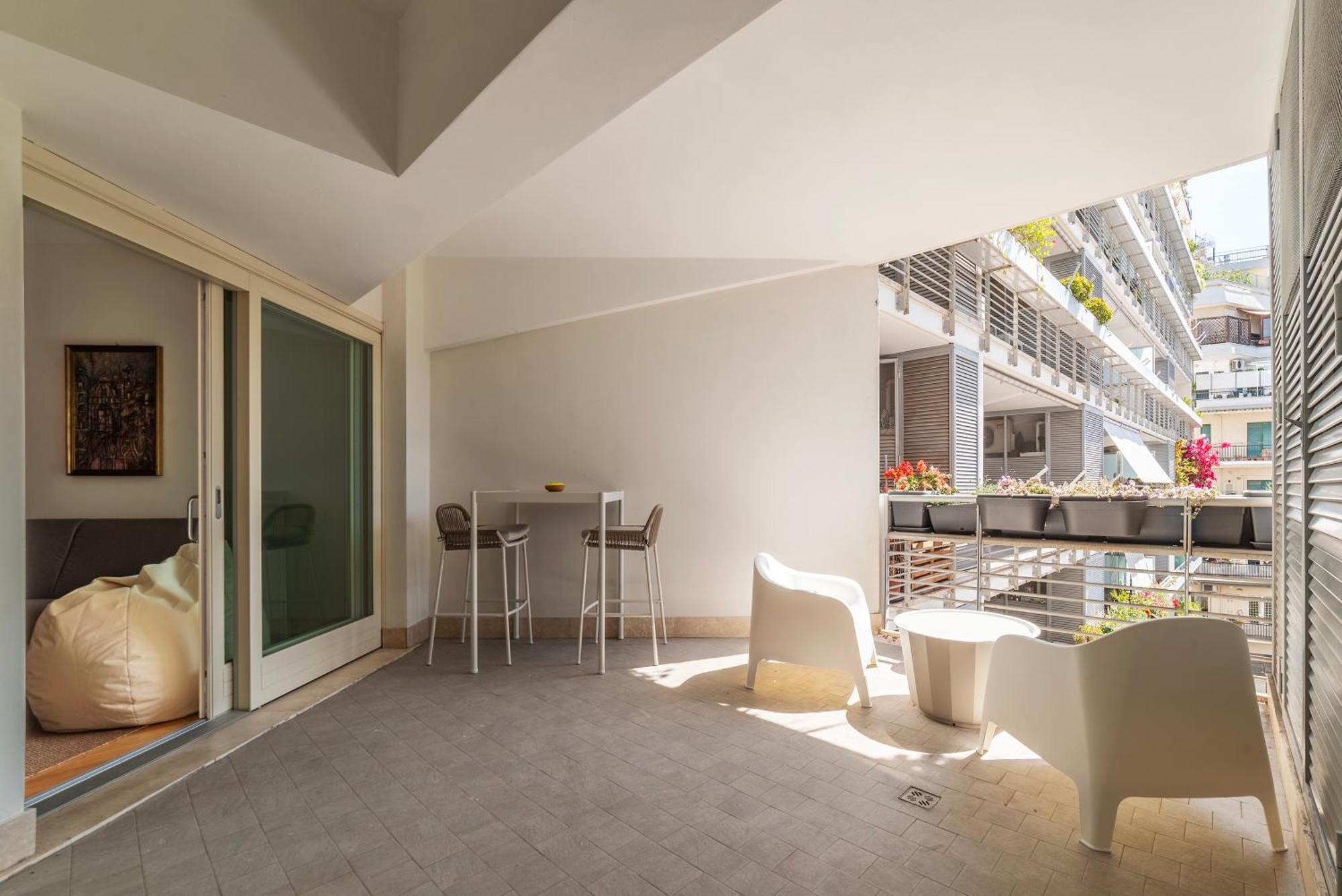 Porta Portese Modern Terrace Rome