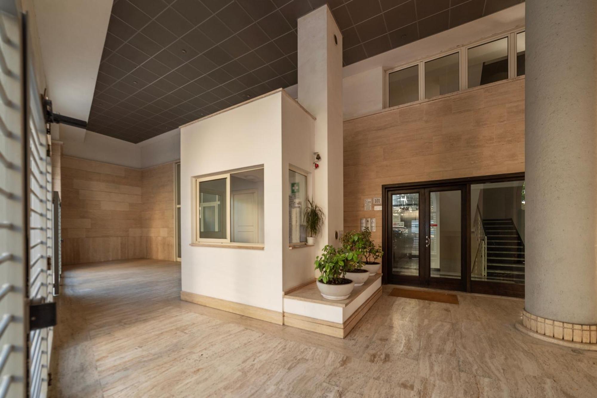 Porta Portese Modern Terrace Apartment Rome