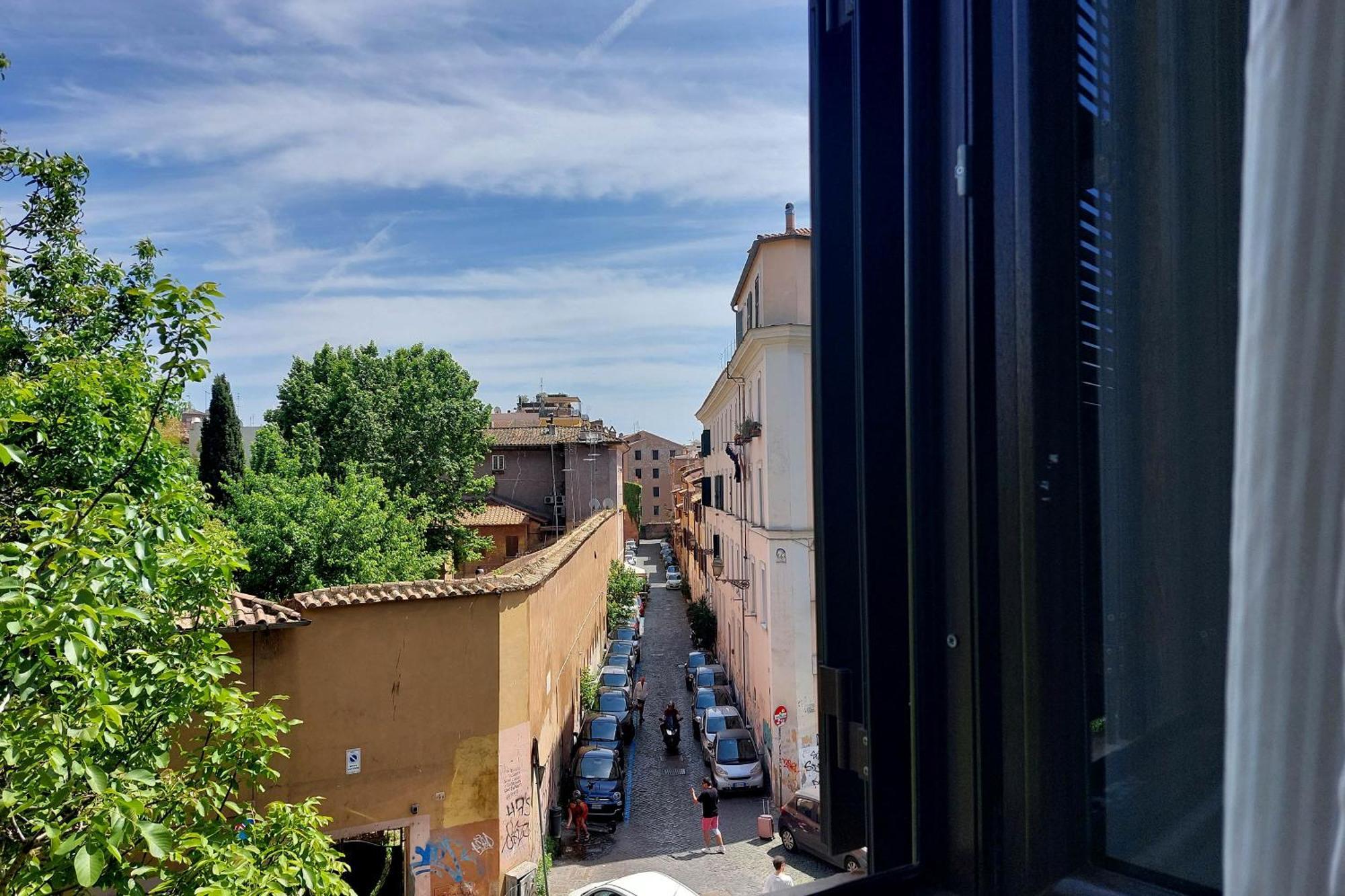 Tevere *
