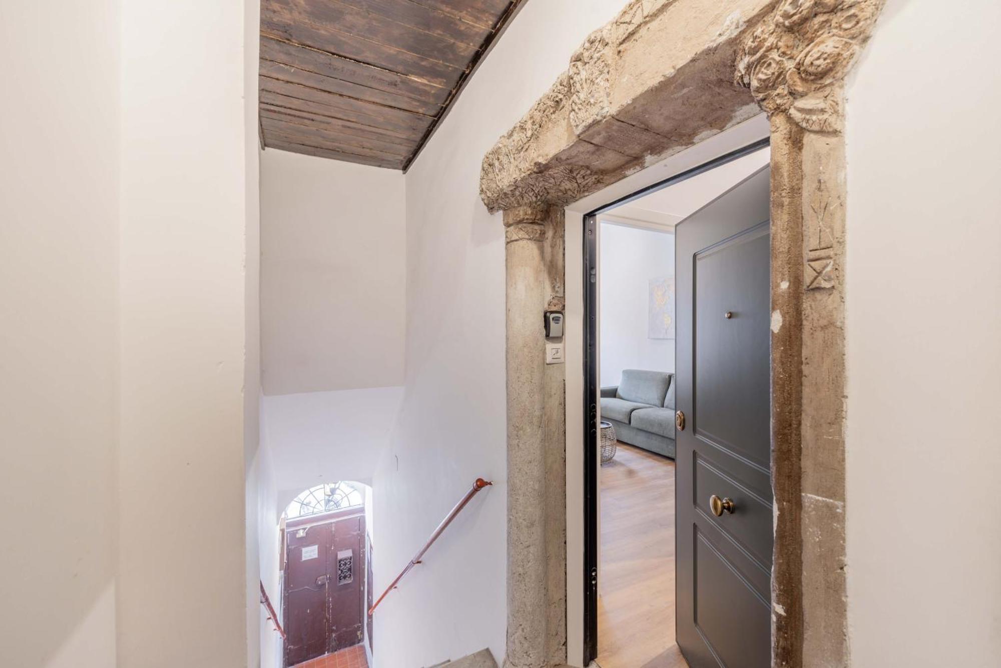 Apartment Rufina's