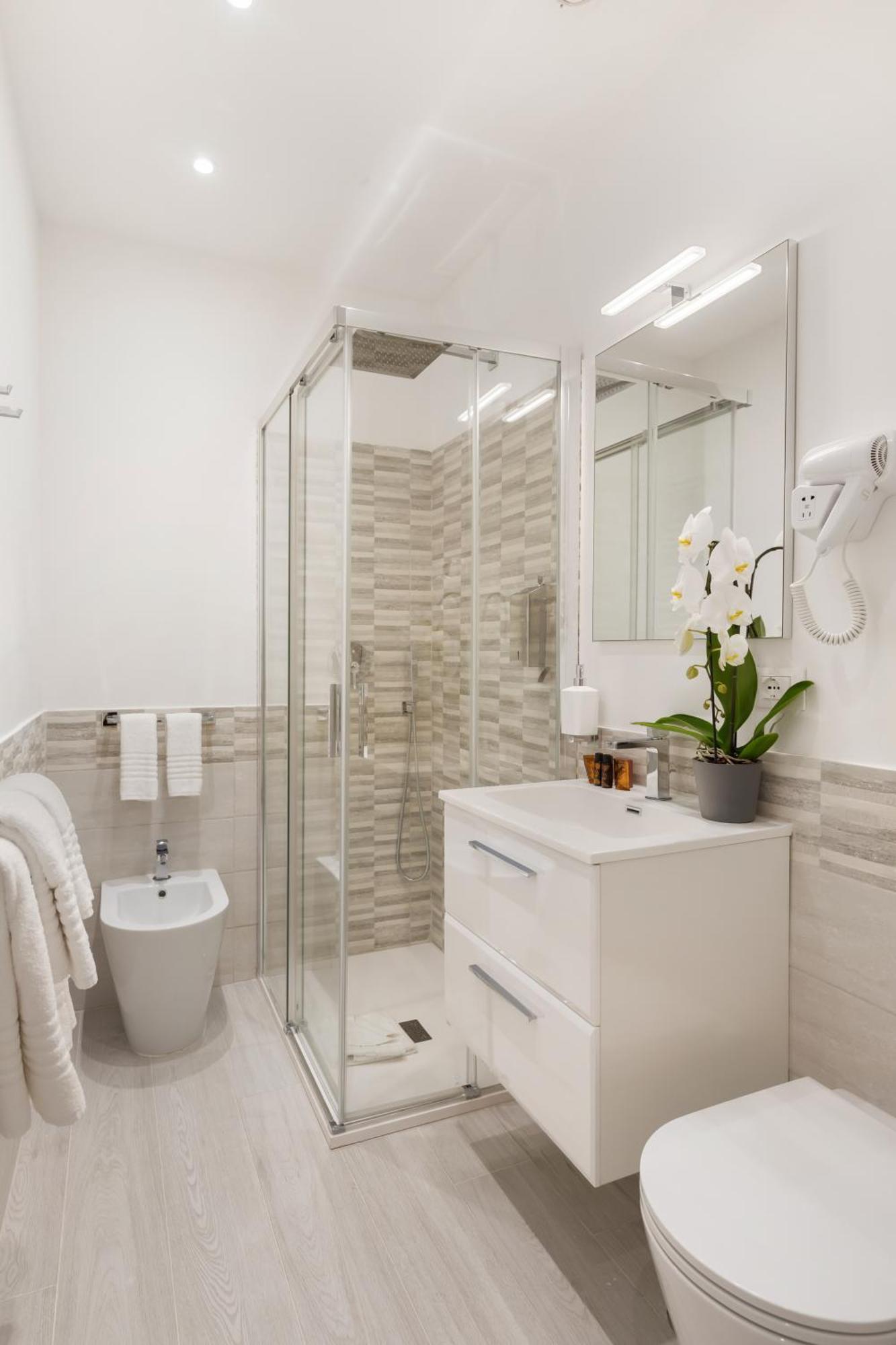 Guest house Clodio Welcome - 5 Arredate Con Bagno Interno - Zona Comune - Condizionatori - *