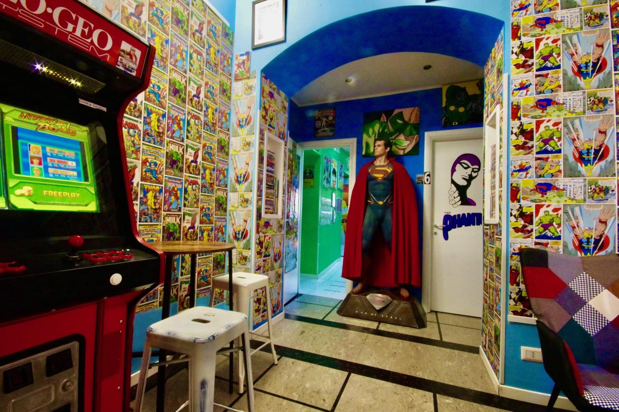 Casa de hóspedes Comics 2*