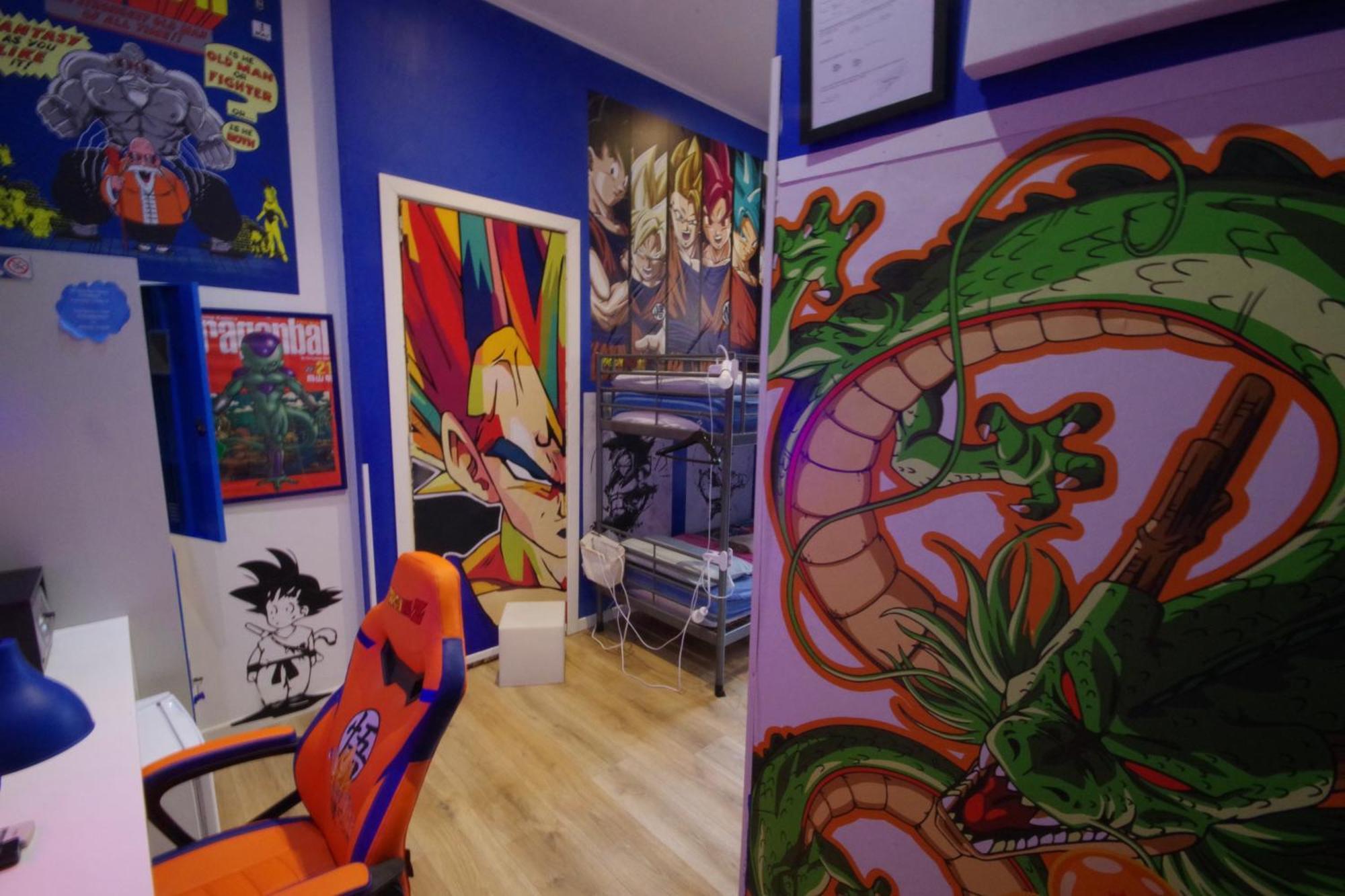 Comics Guest house 2*