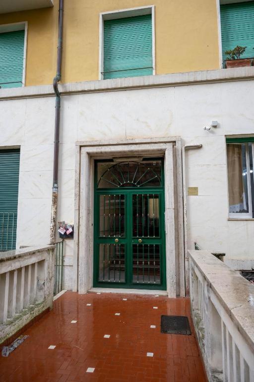 Apartamento L'oleandro Di Alfredo Roma