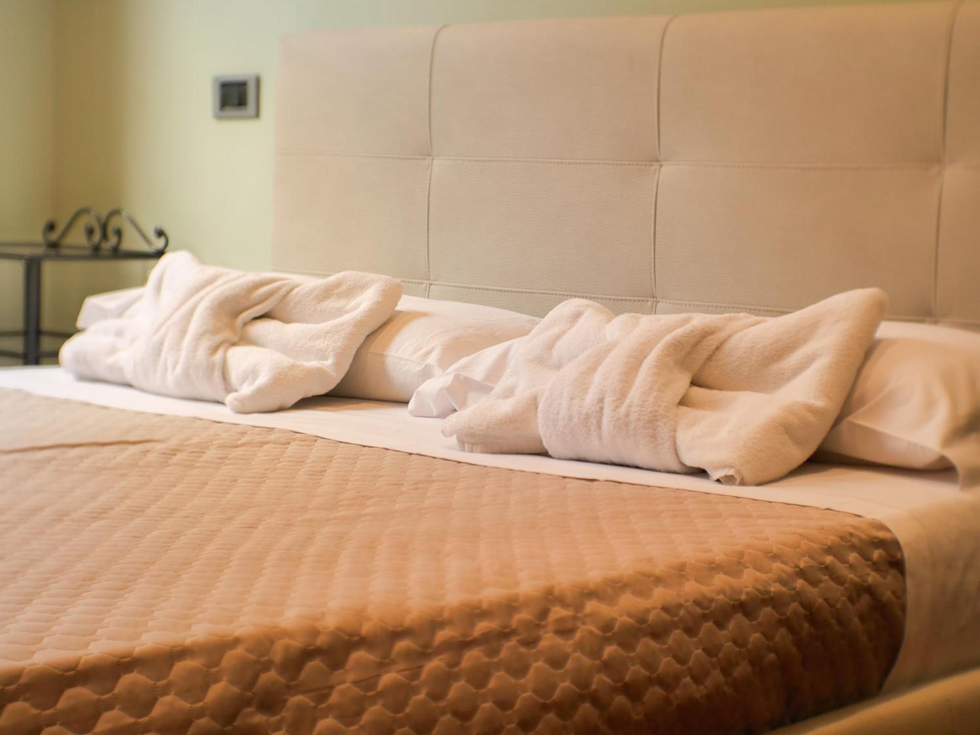 Romarex Luxury
