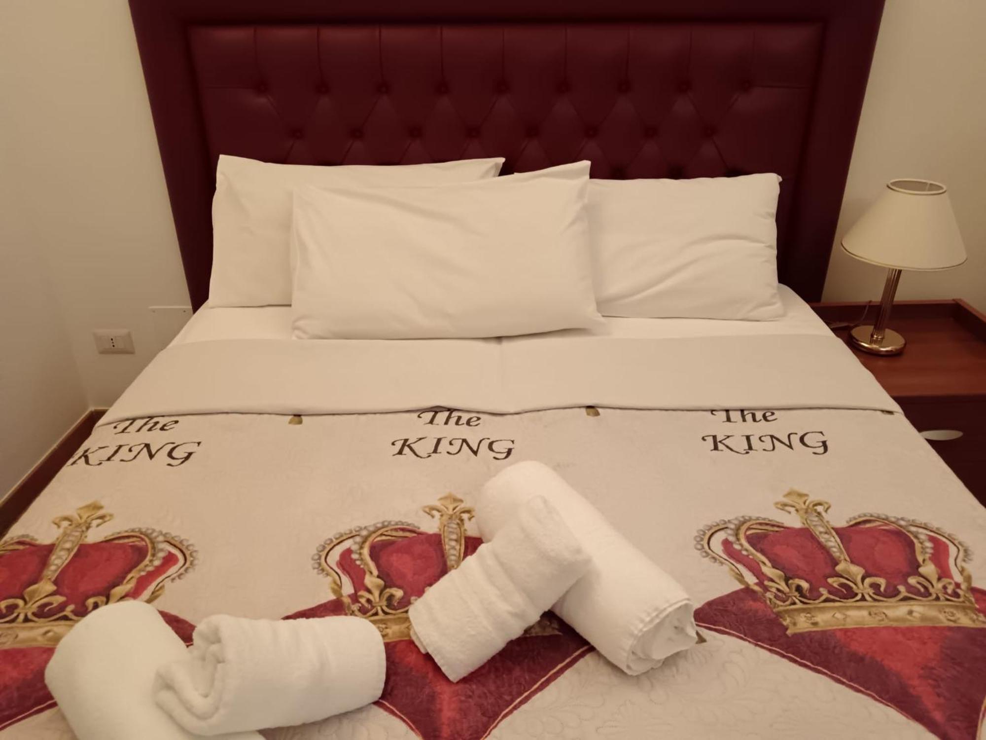 Star Guest house *
