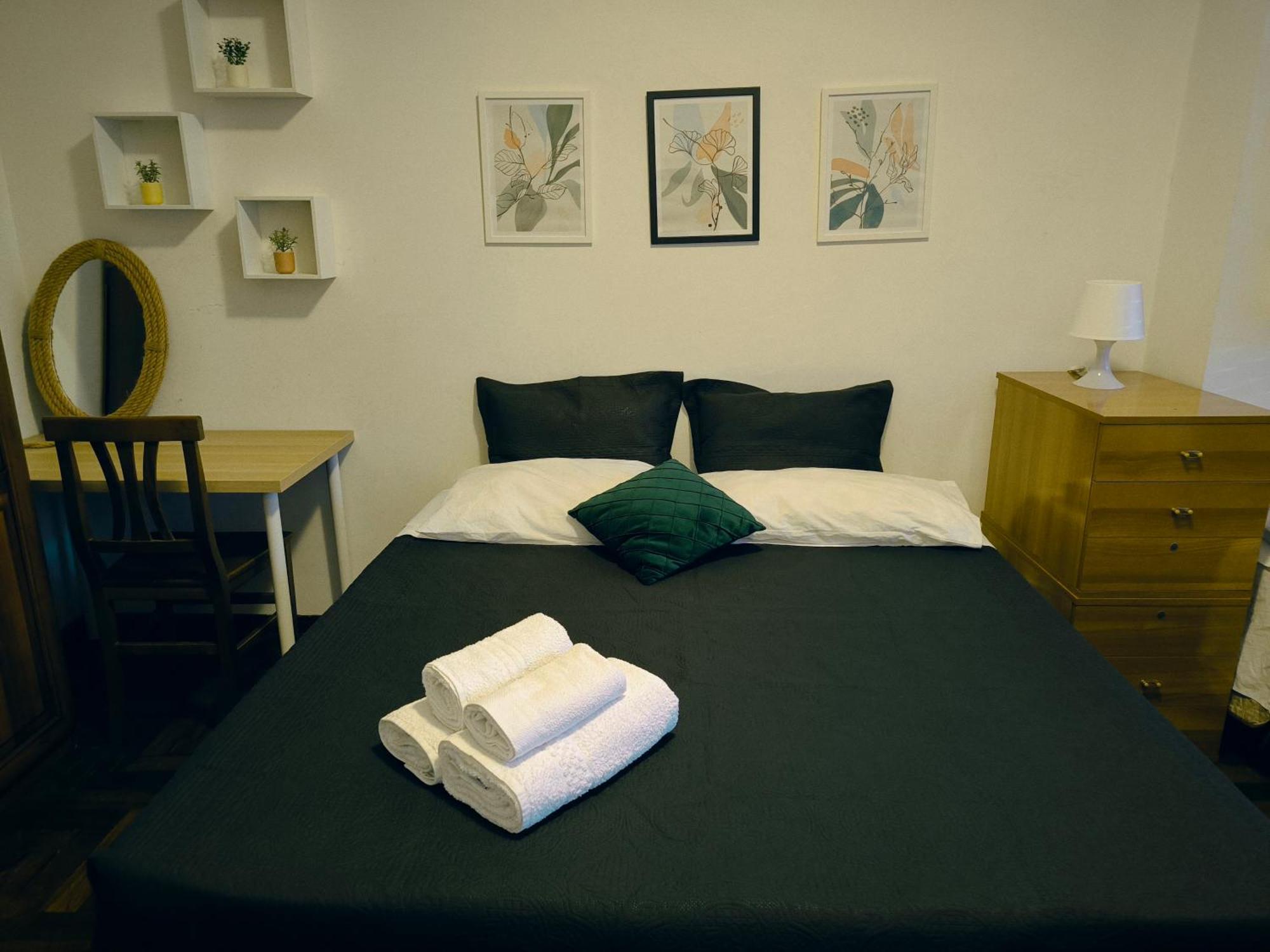 The Italian House In A Pochi Passi Dalla Metro A Appartement